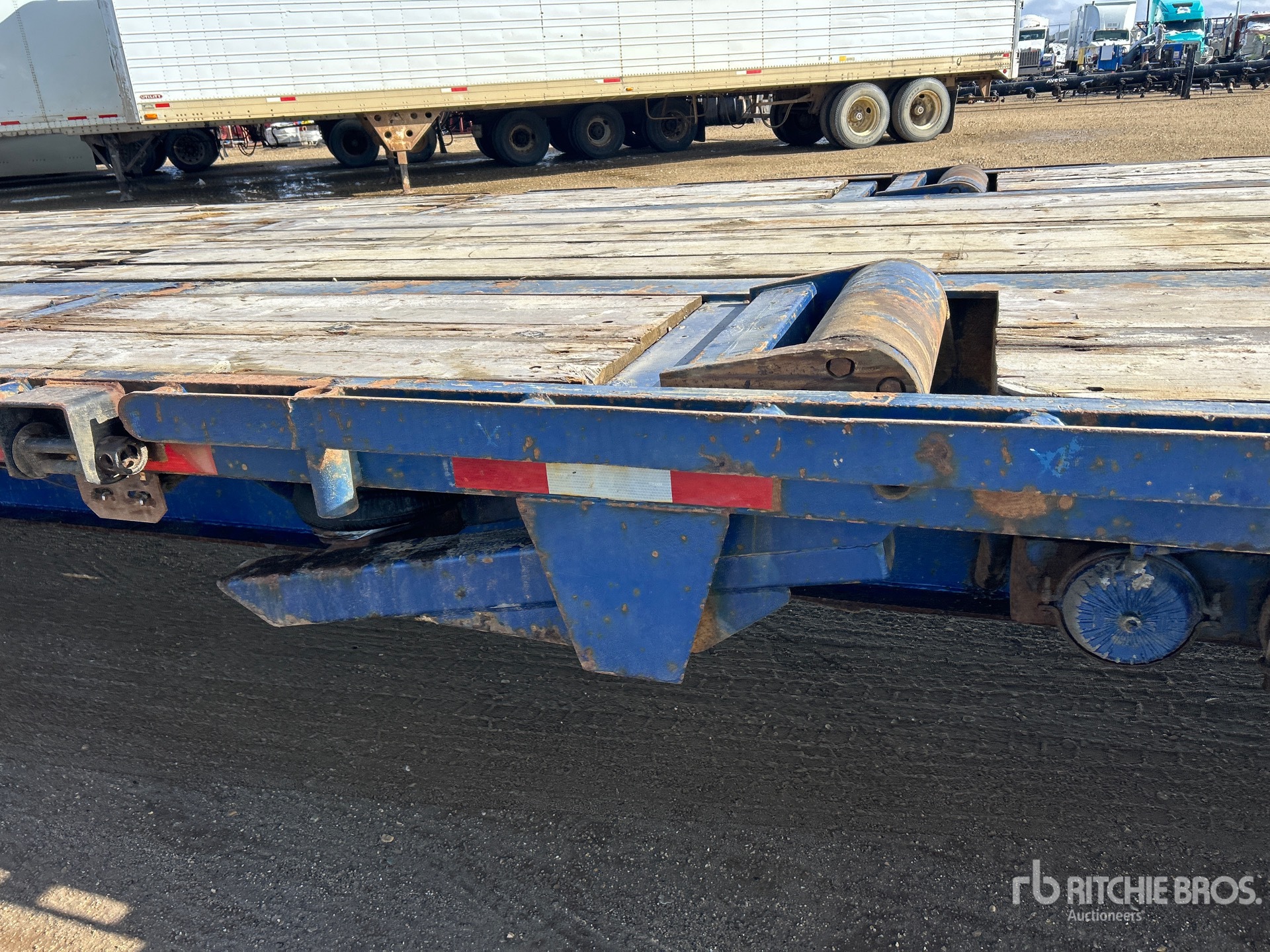 1997 Arrow 40 T TRI/A 52 FT - 60 FT EXTENDABLE