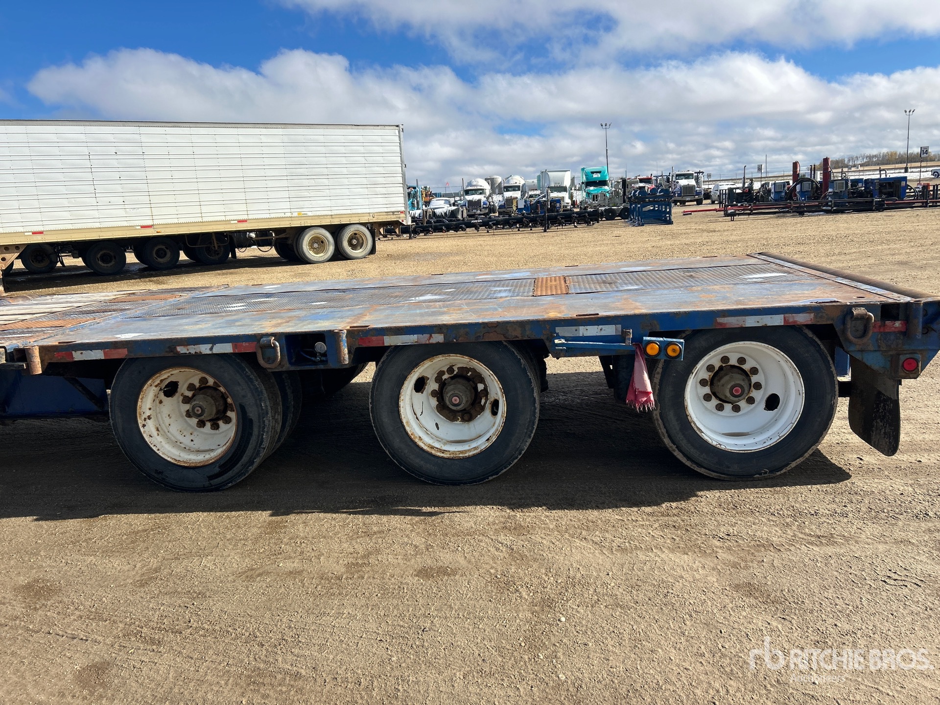 1997 Arrow 40 T TRI/A 52 FT - 60 FT EXTENDABLE