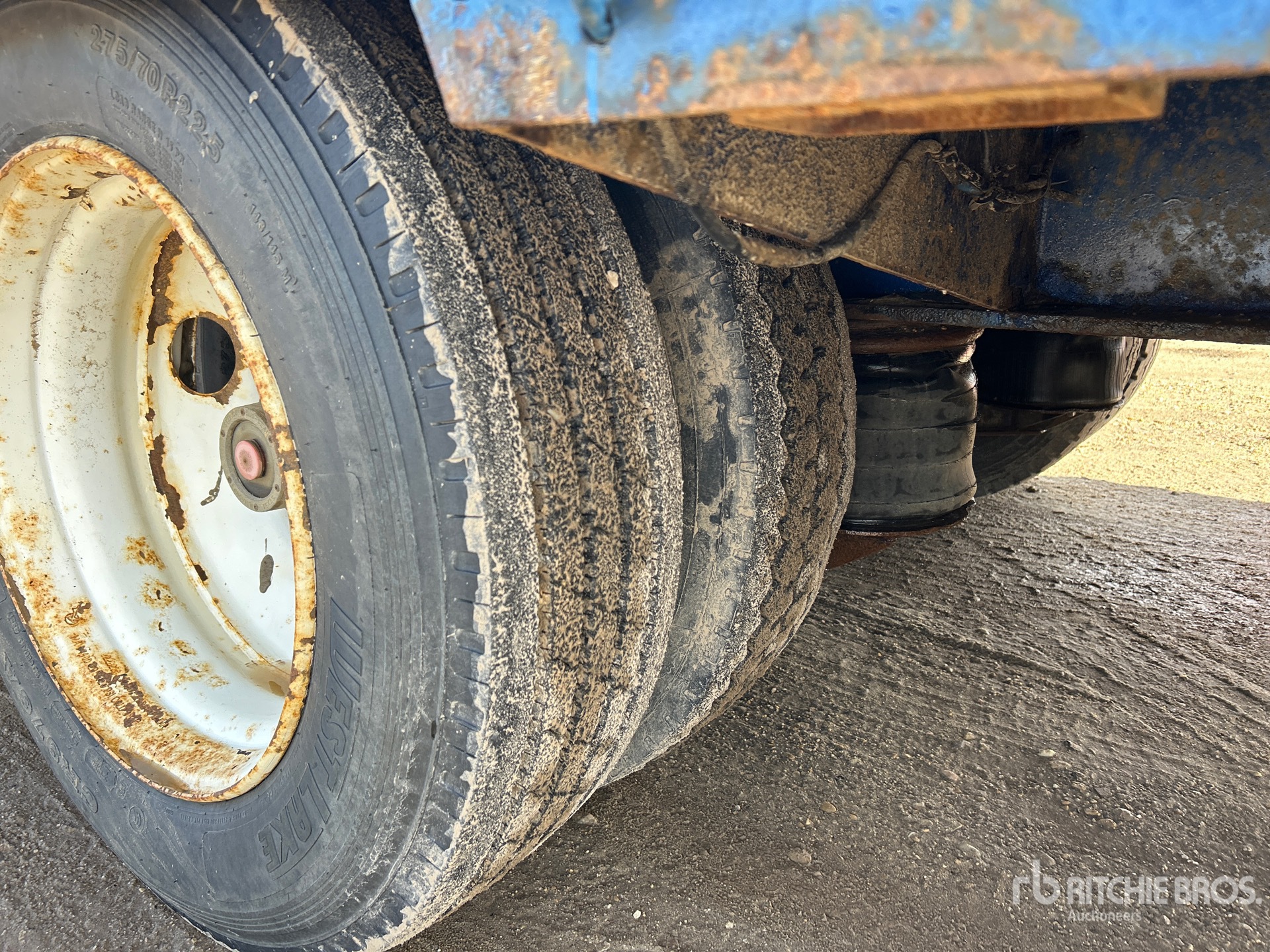 1997 Arrow 40 T TRI/A 52 FT - 60 FT EXTENDABLE
