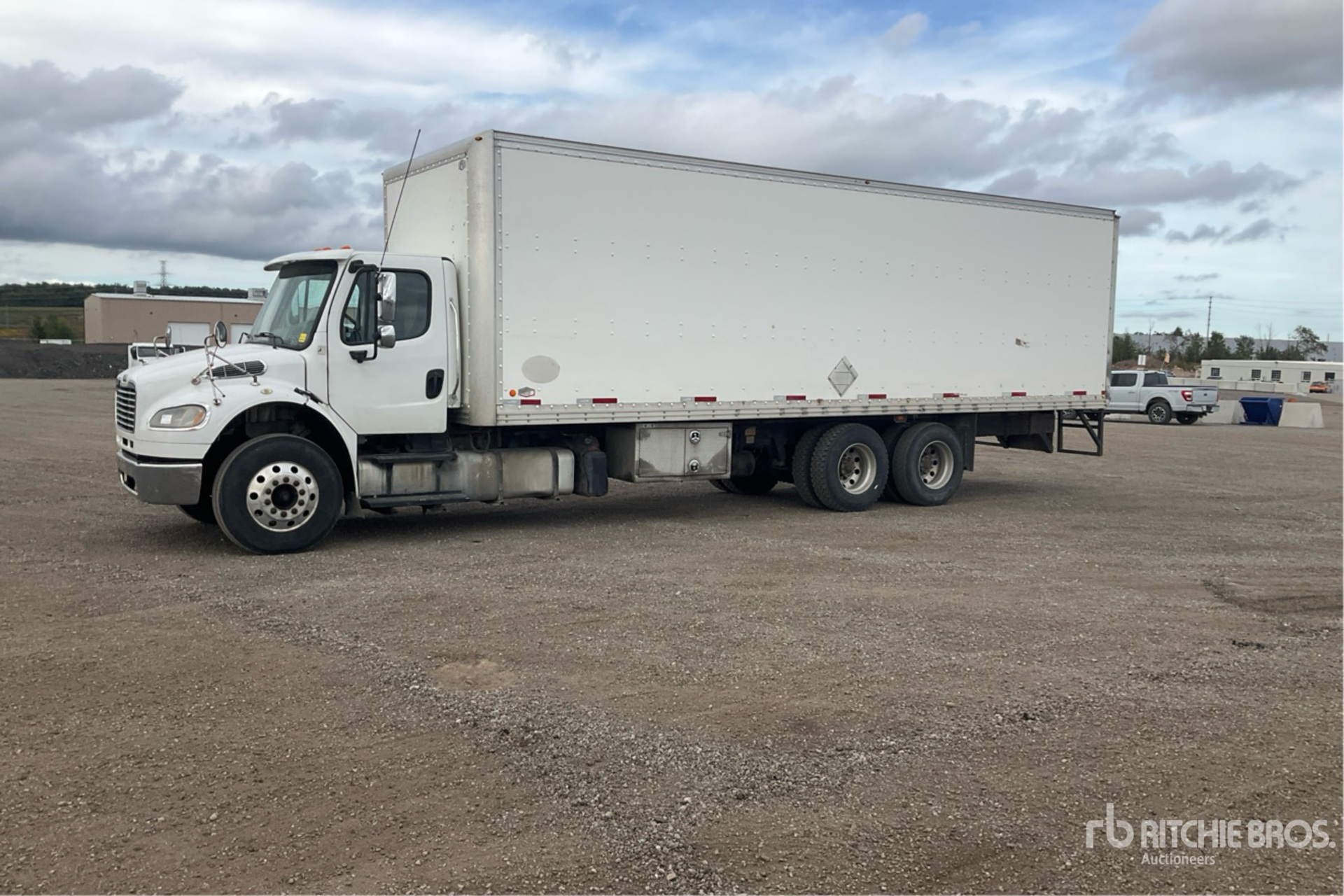 2013 Freightliner M2 106