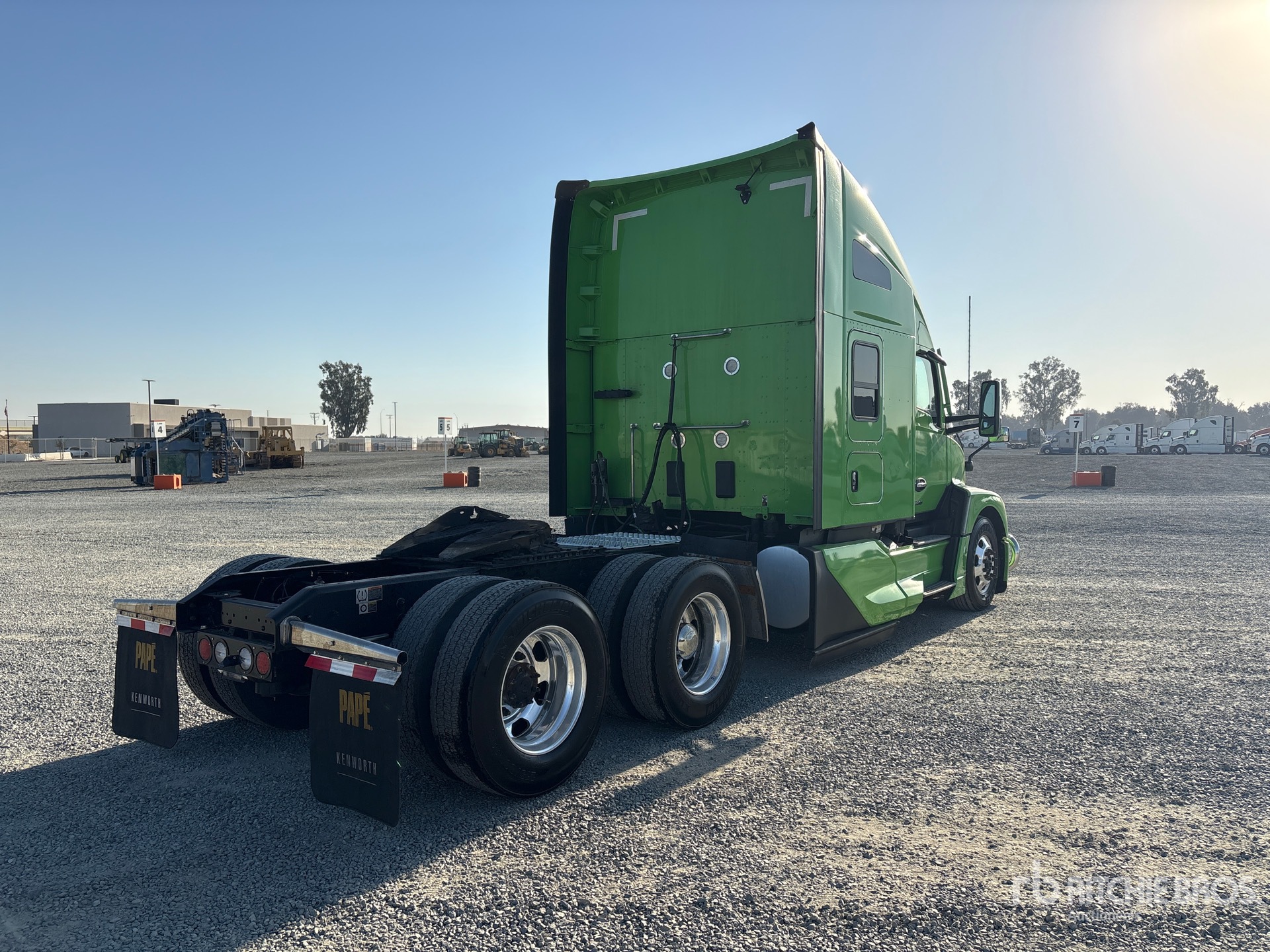 2024 Kenworth T680