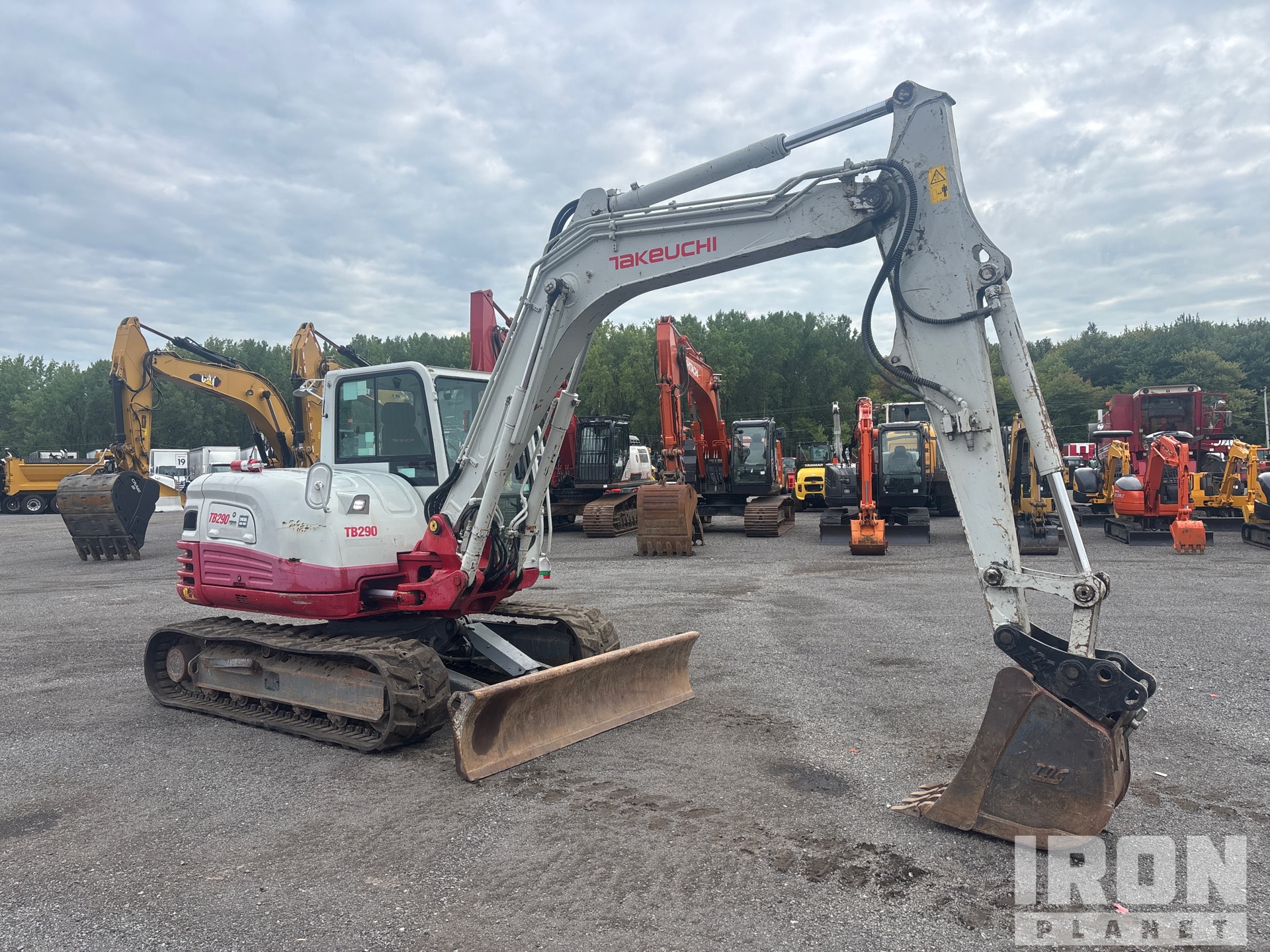 2019 Takeuchi TB290C