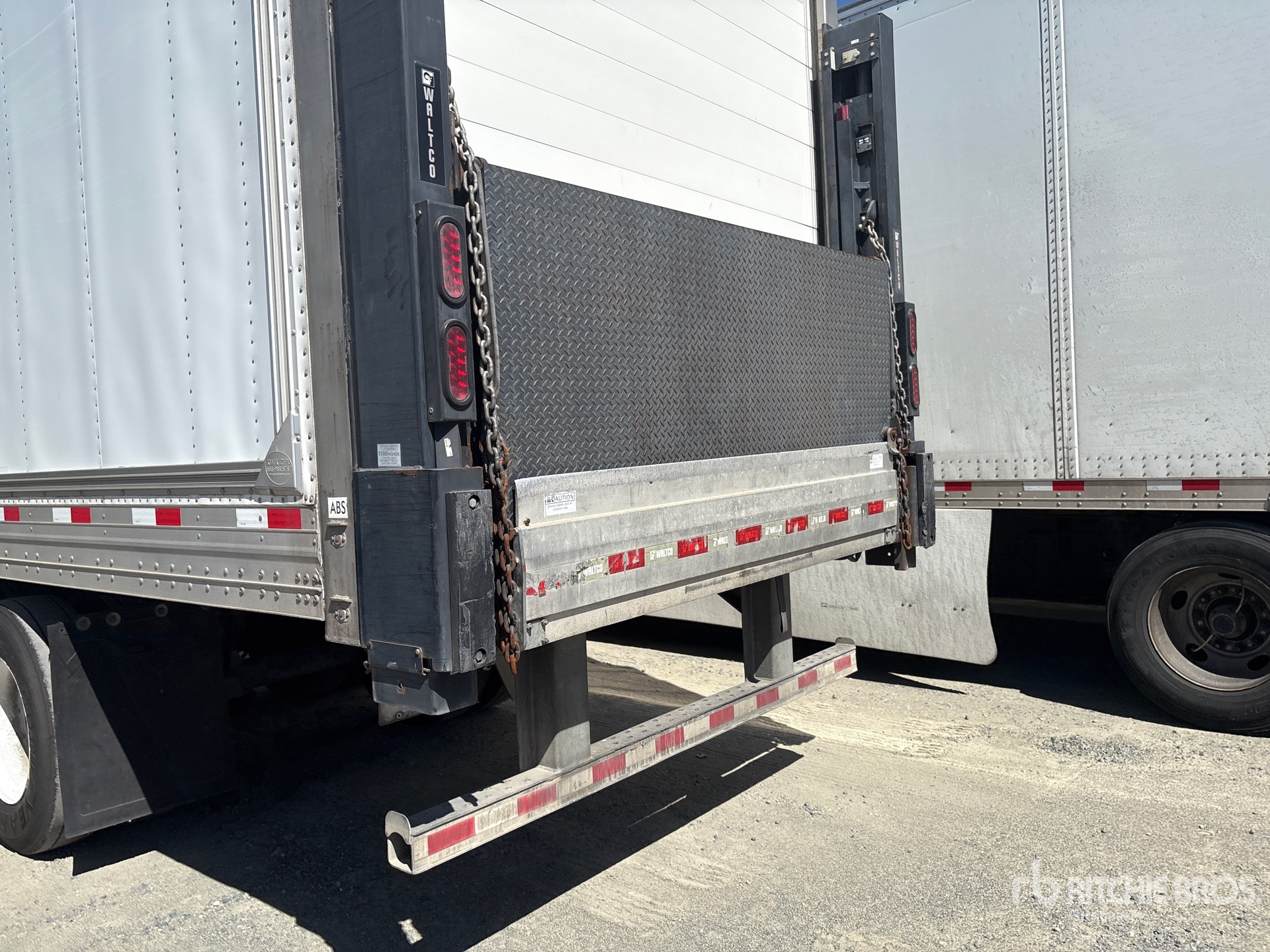 2017 Hyundai VR2480152-ARS