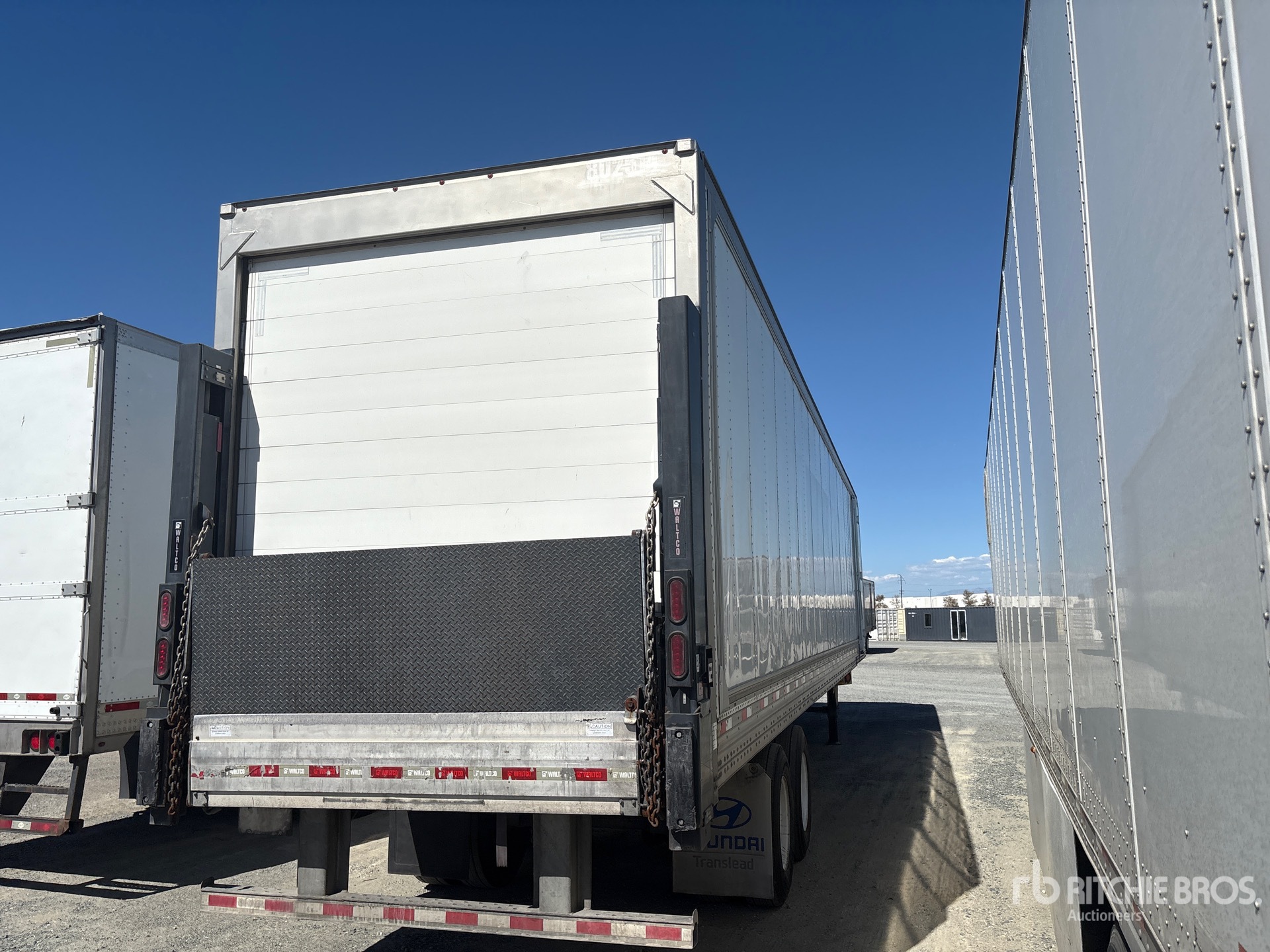2017 Hyundai VR2480152-ARS