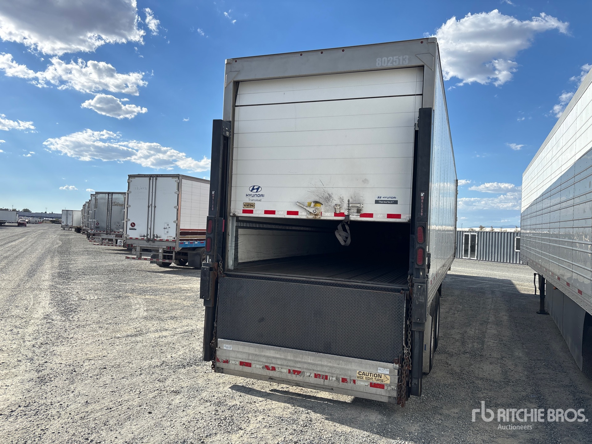 2017 Hyundai VR2480152-ARS