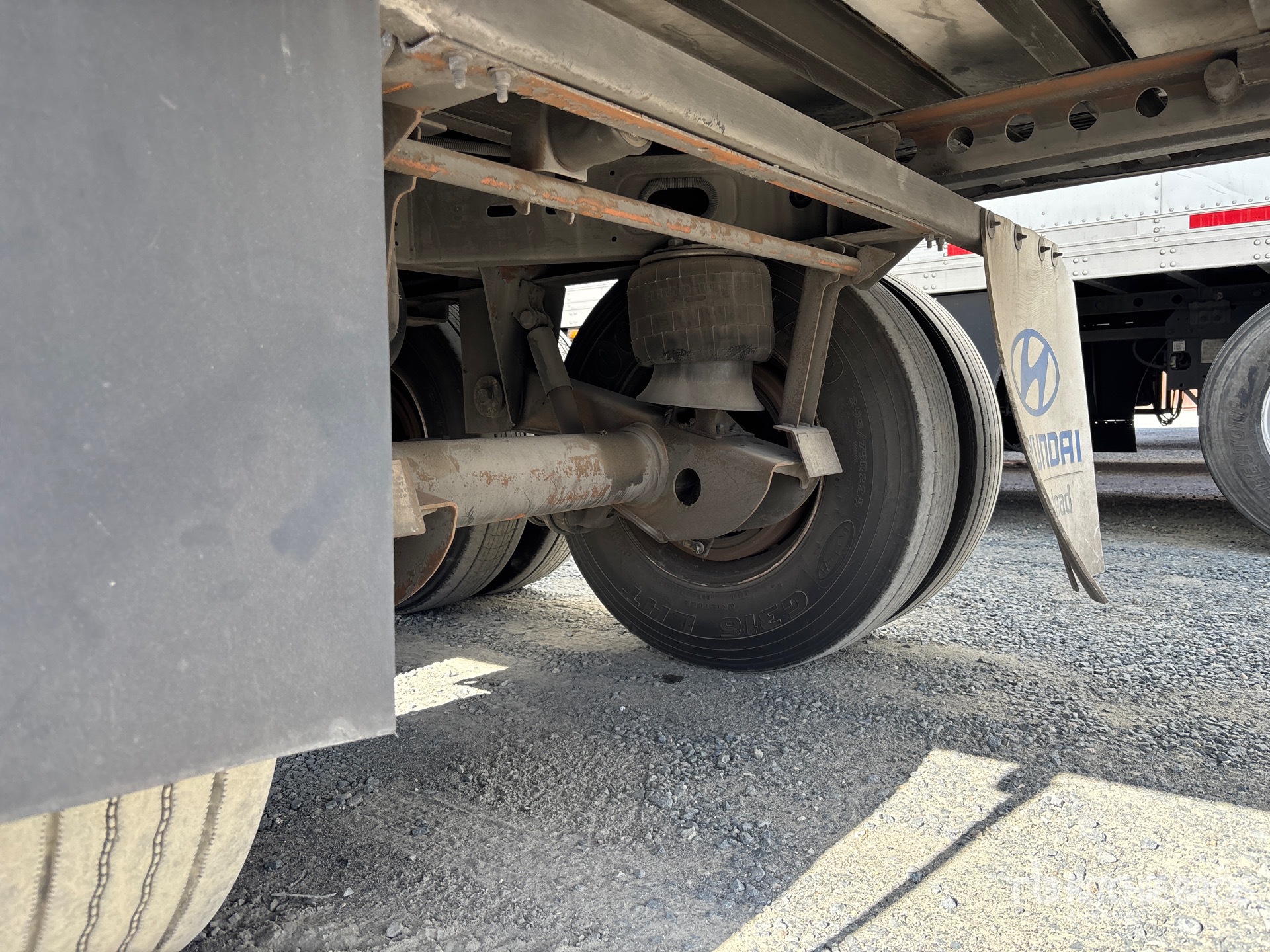 2017 Hyundai VR2480152-ARS