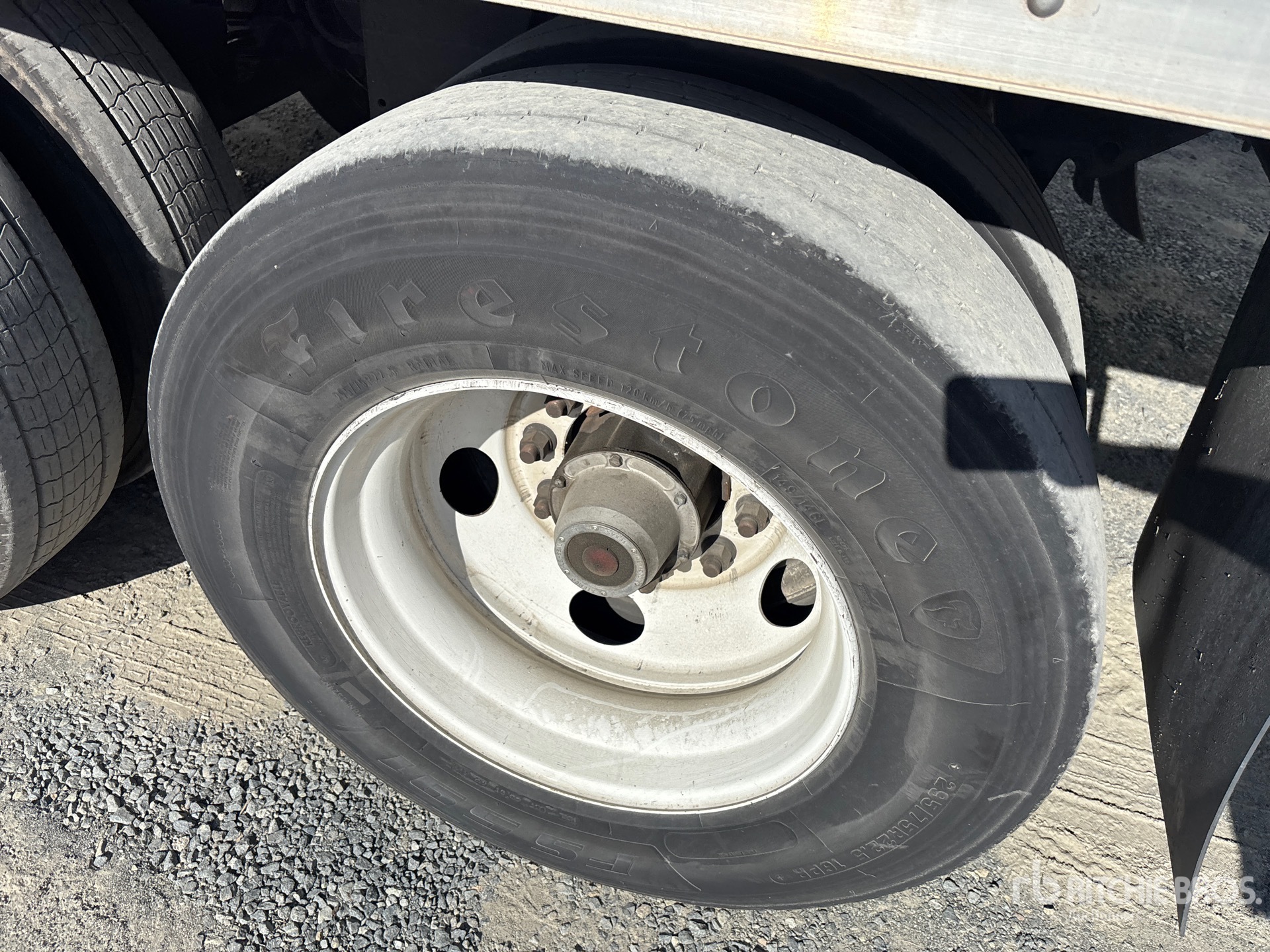 2017 Hyundai VR2480152-ARS