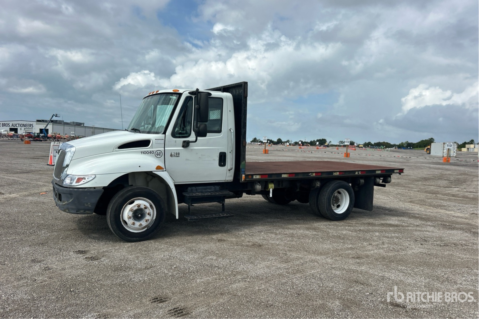 2007 International 4200