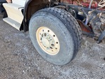 Underbody with Right Steer Tire