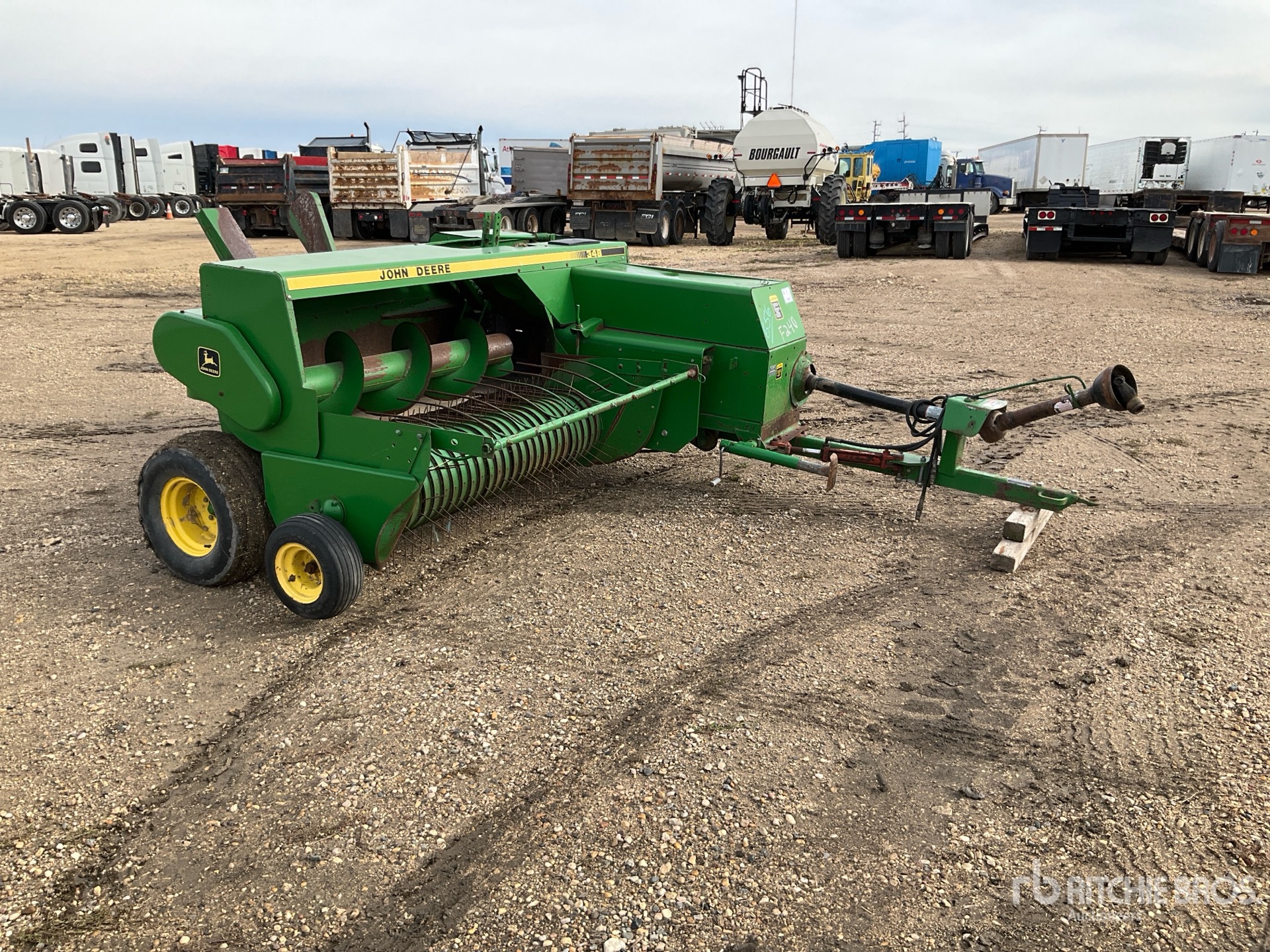 1994 John Deere 348