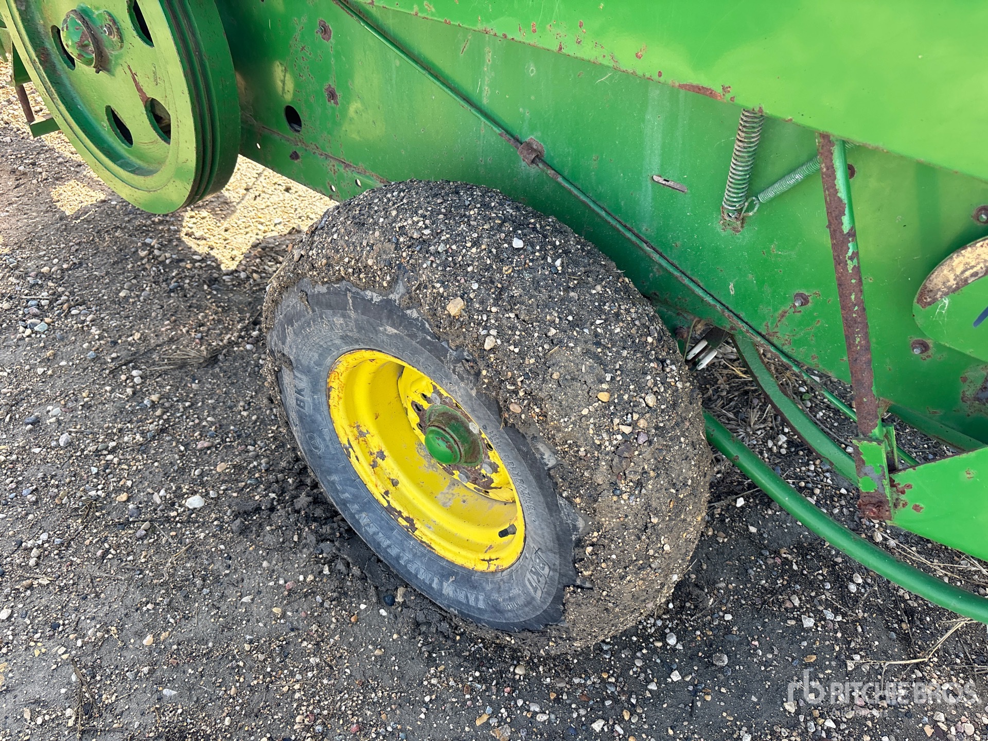 1994 John Deere 348