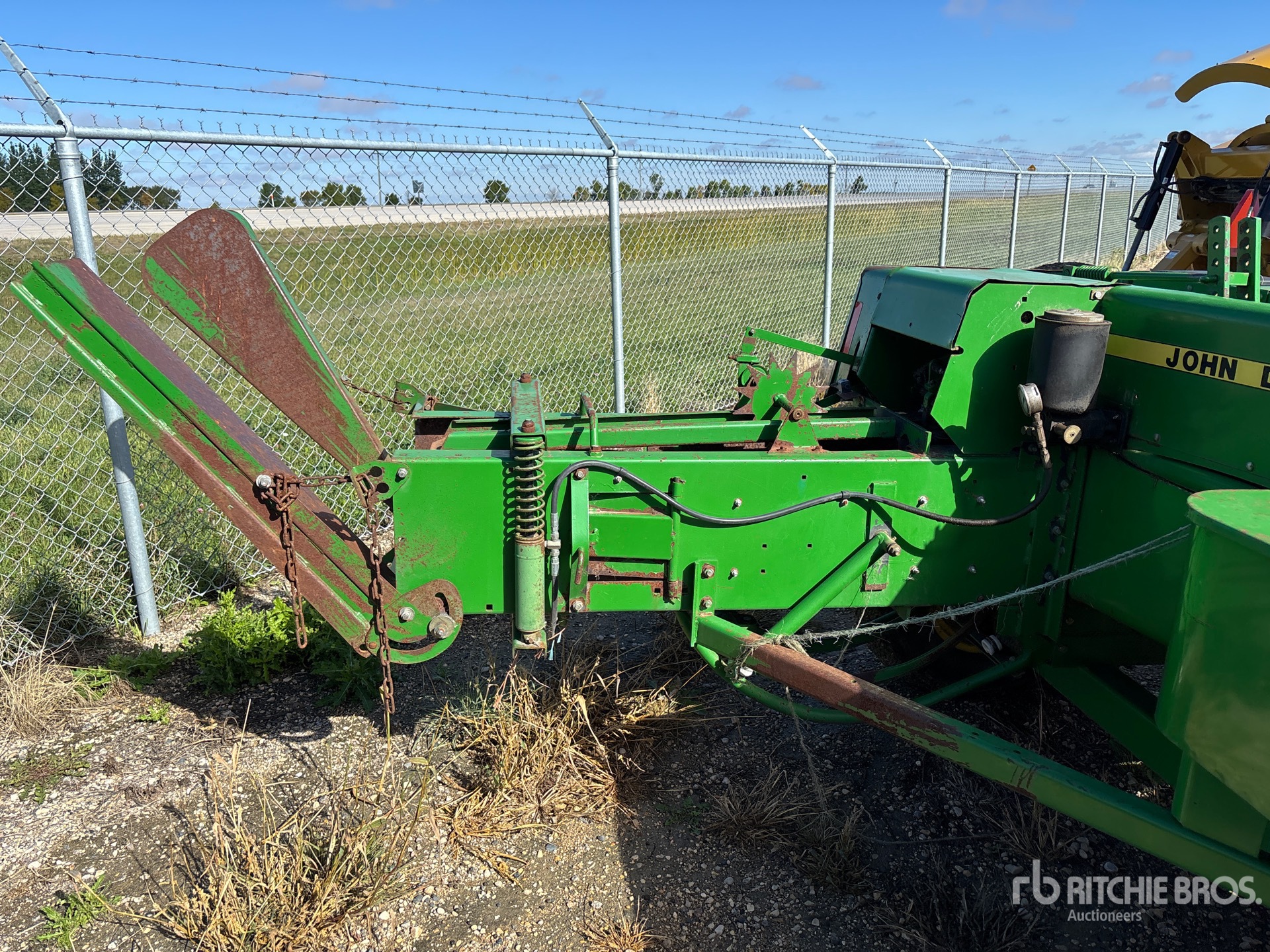 1994 John Deere 348
