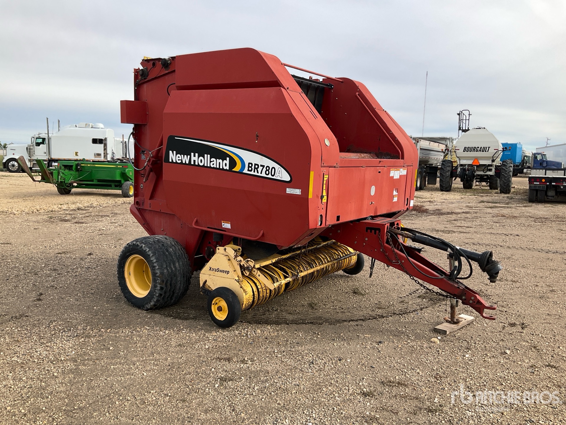 2007 New Holland BR780A