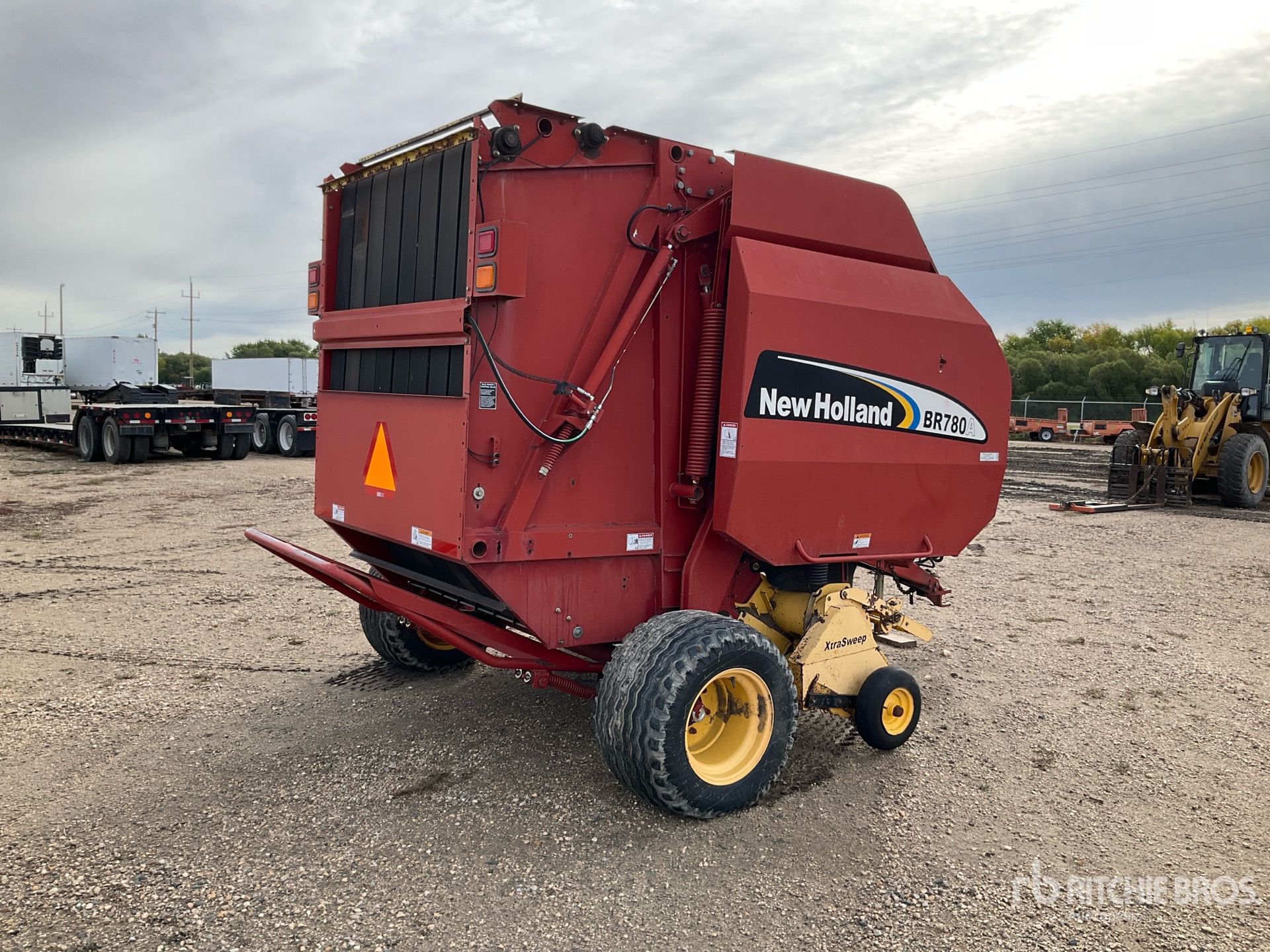2007 New Holland BR780A