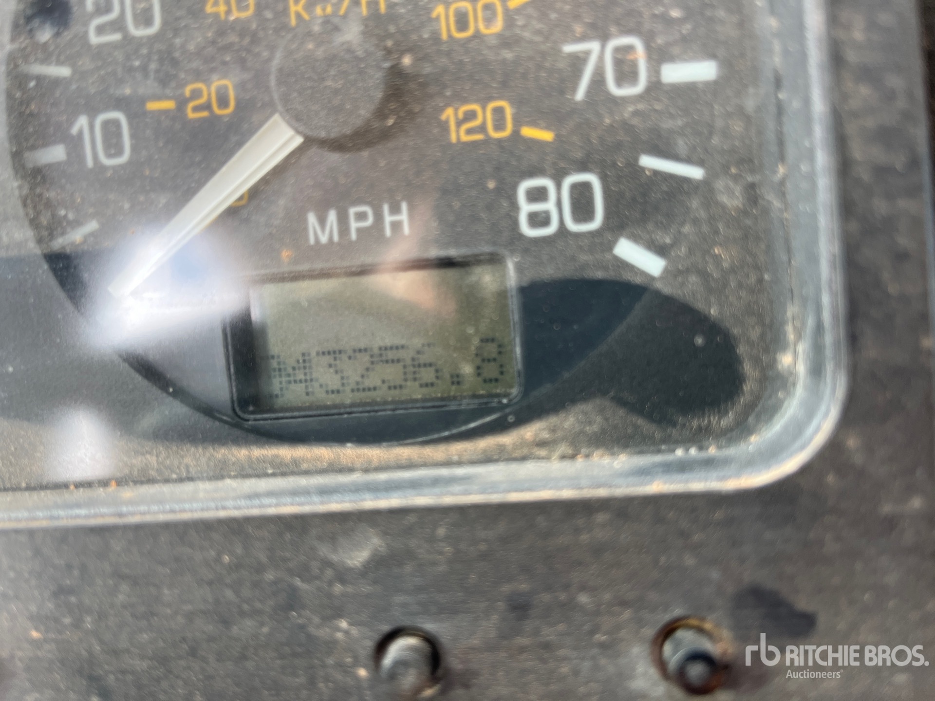 2000 Volvo Vac-Con on