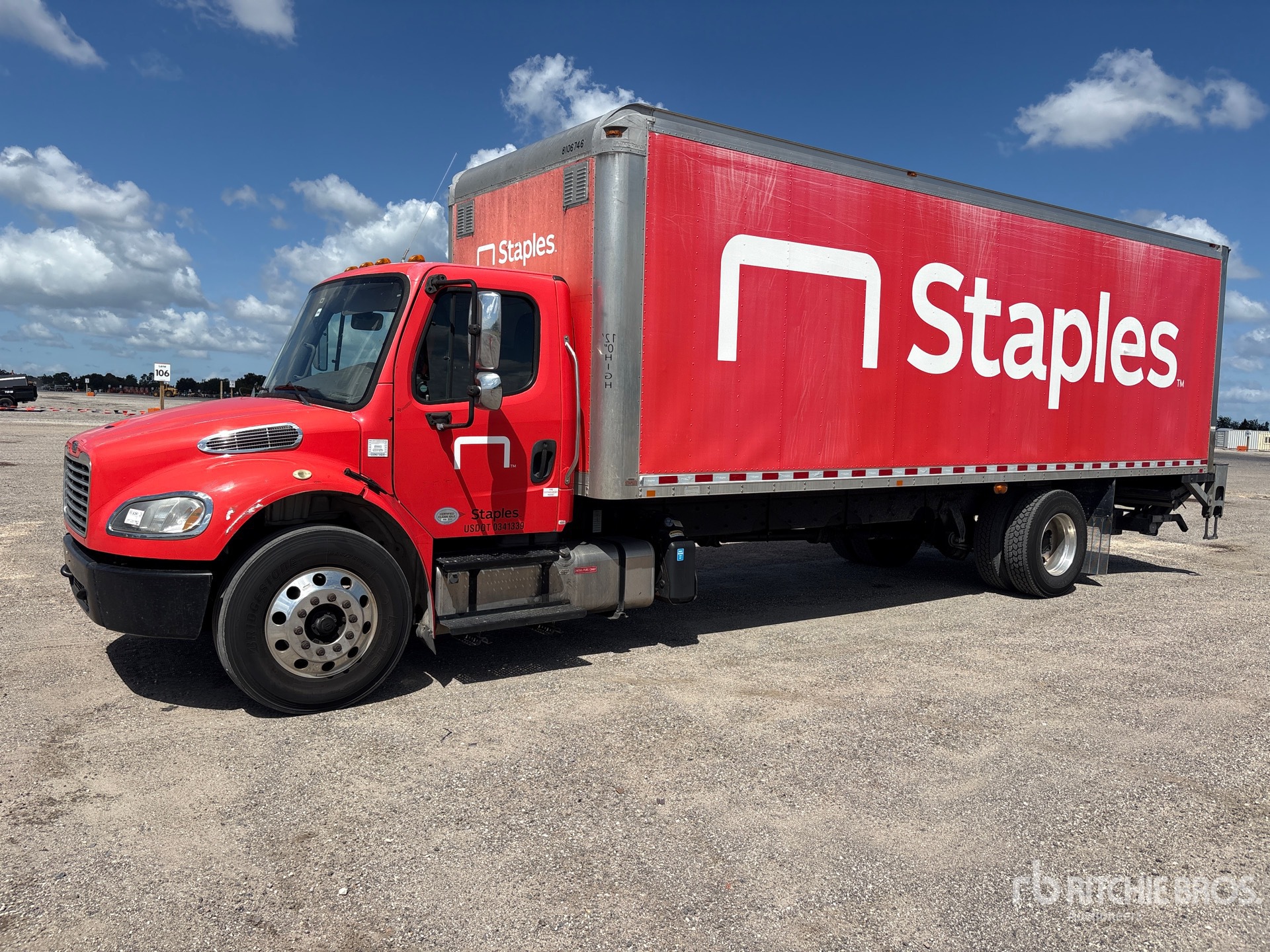 2018 Freightliner M2 106