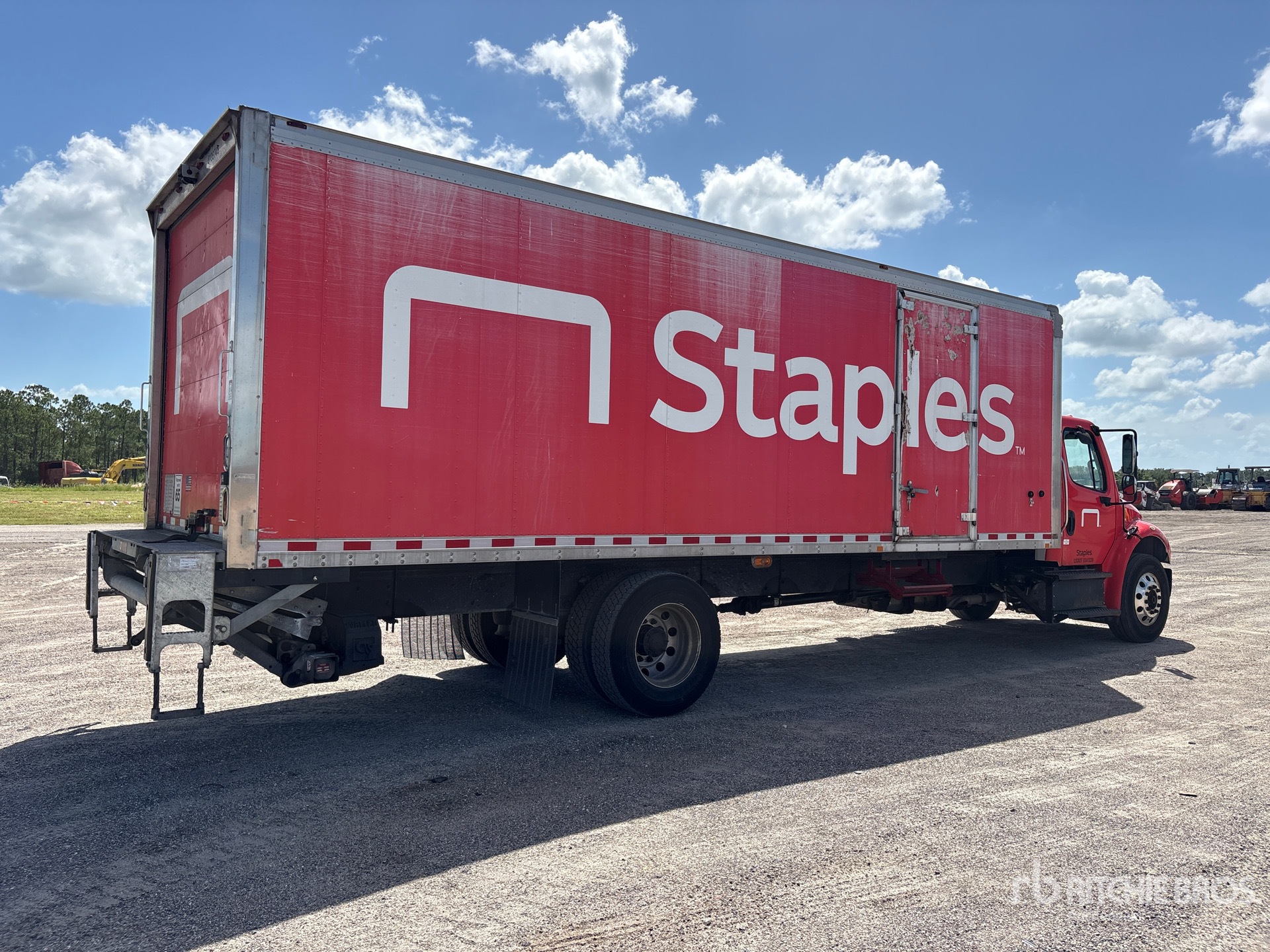 2018 Freightliner M2 106