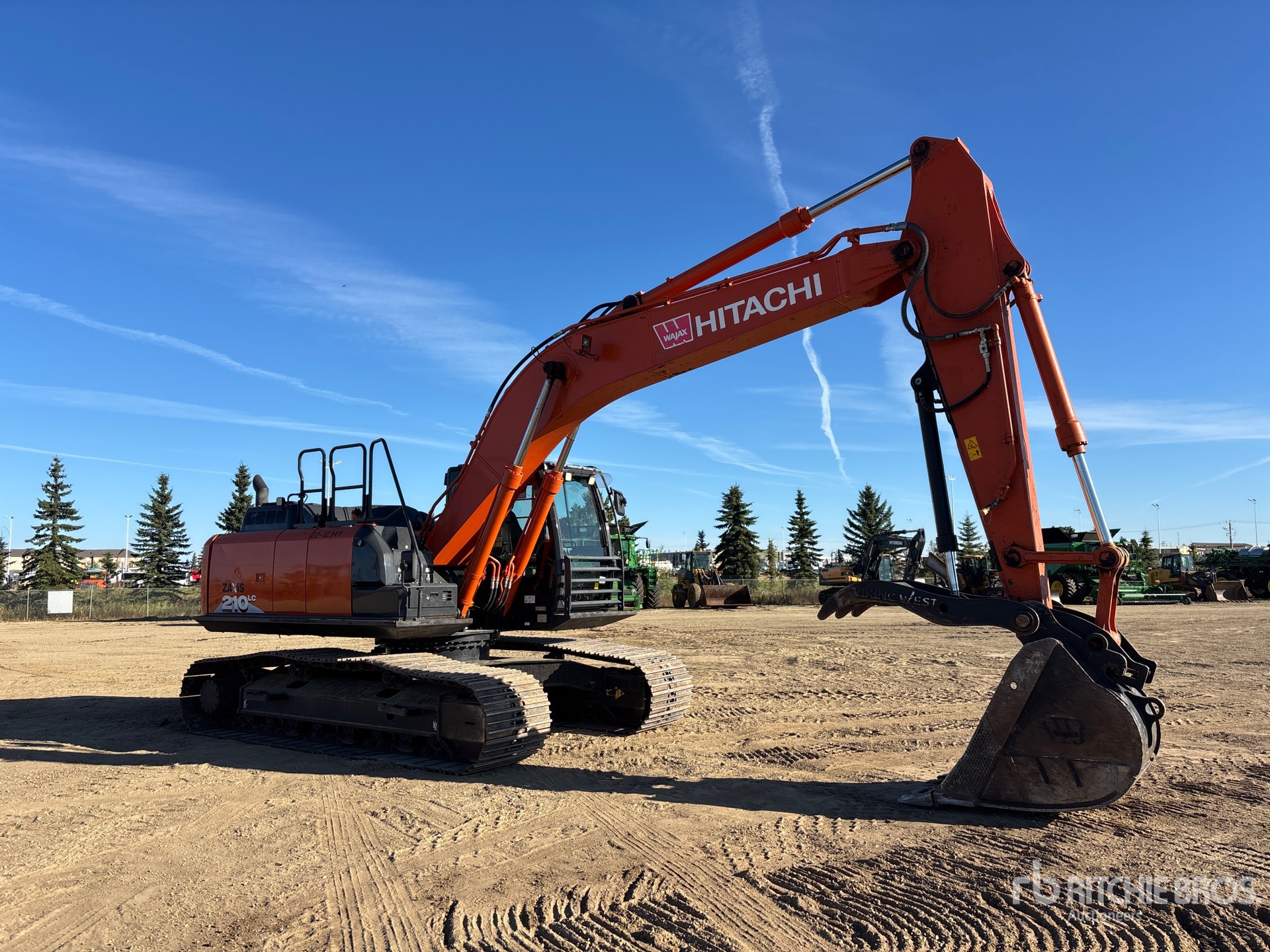 2022 Hitachi ZX210LC-6
