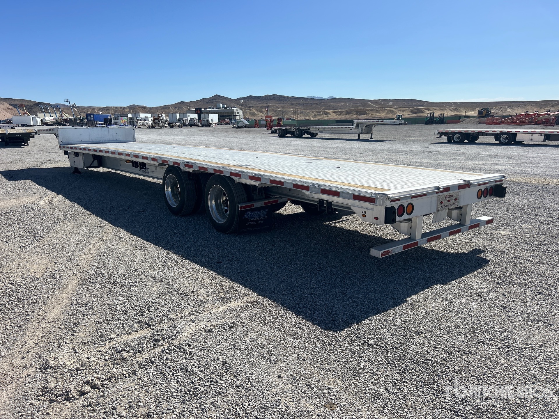 2024 Extreme 53 FT SPREAD AXLE