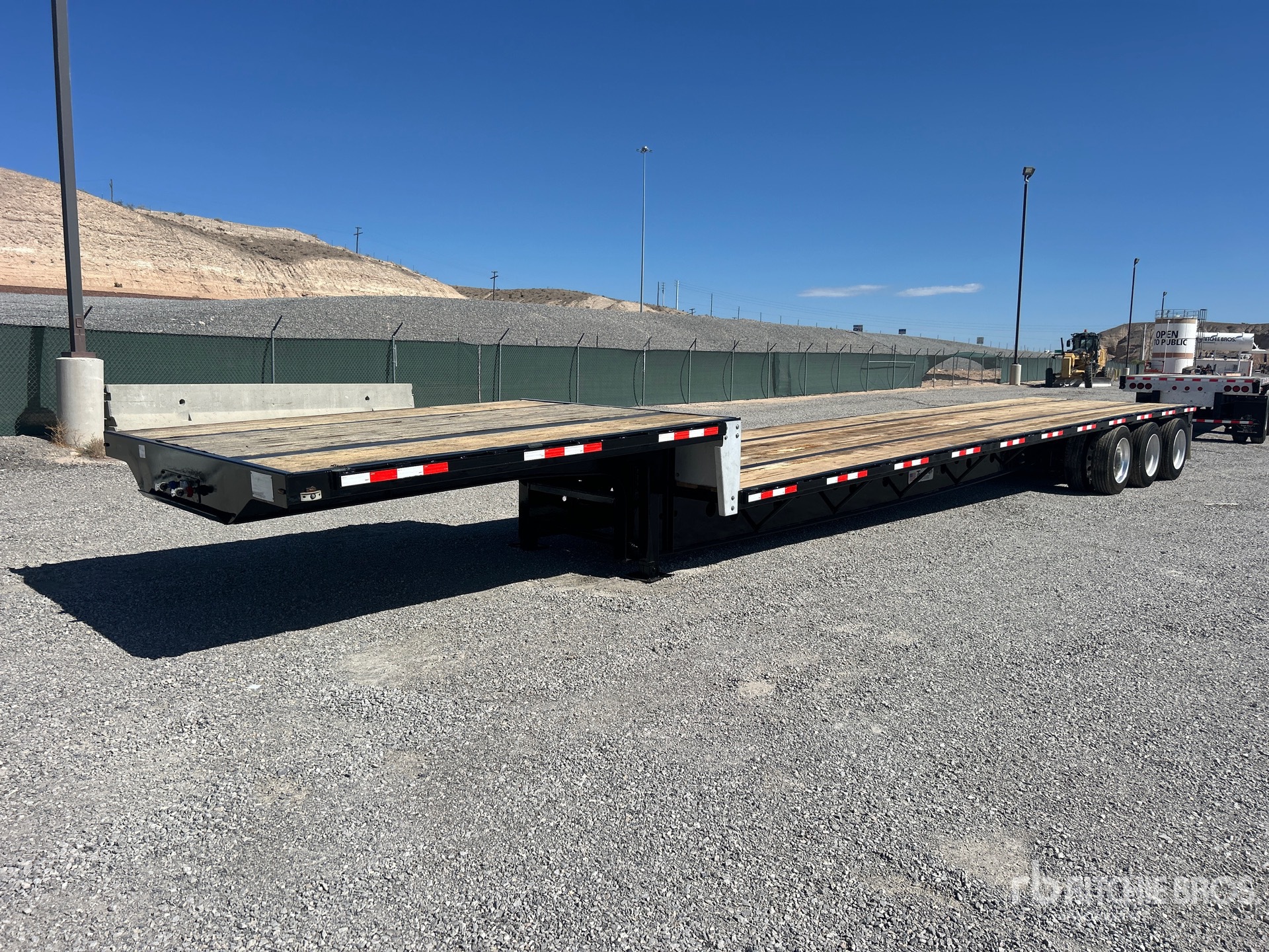 2015 Transcraft DLT3000