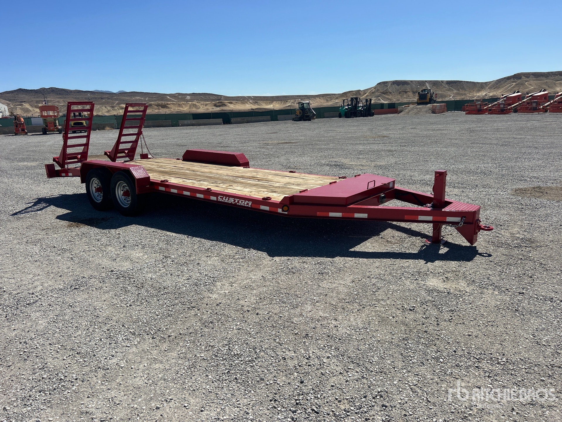 2014 Lucon 20 FT T/A