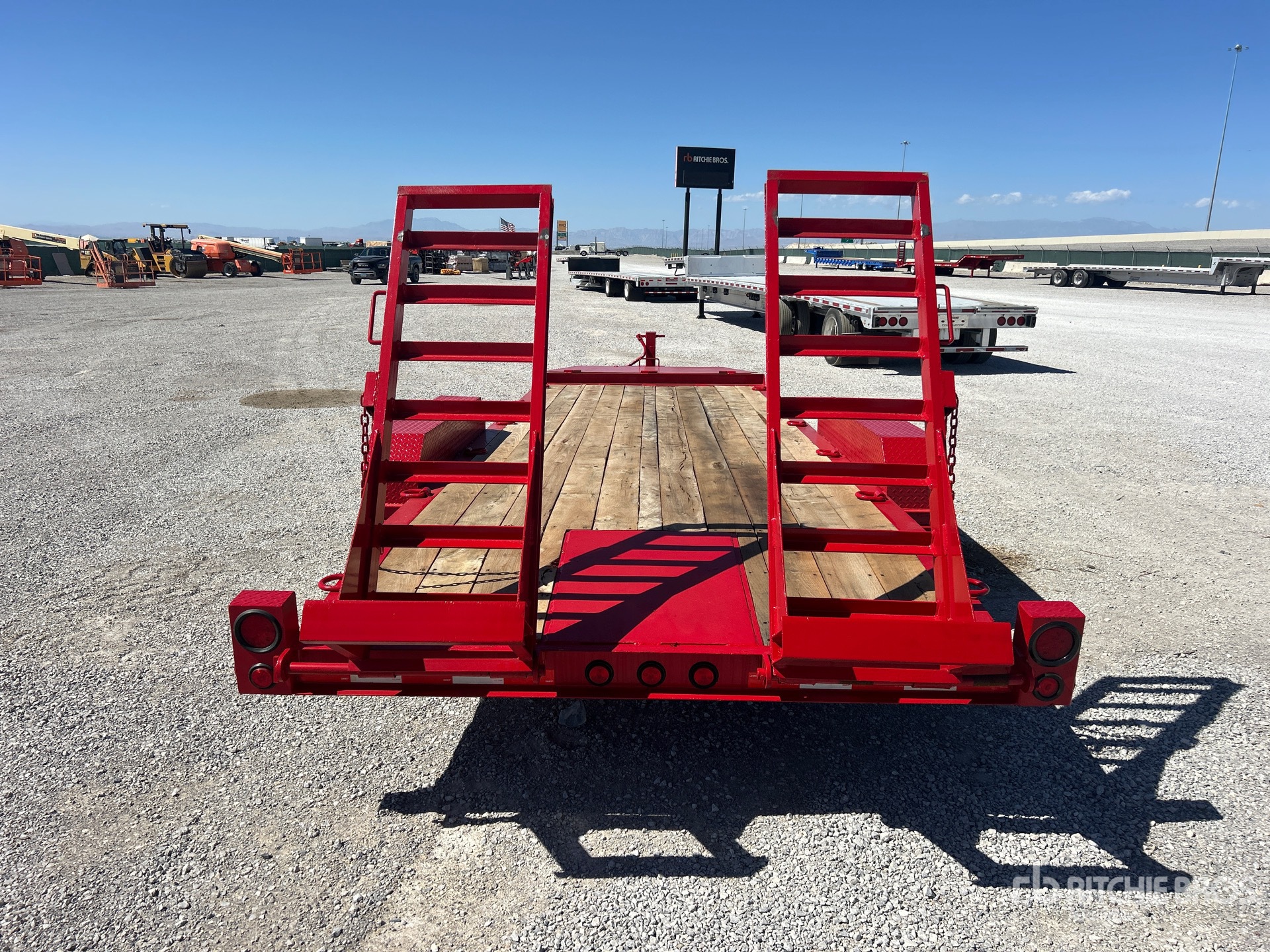 2014 Lucon 20 FT T/A