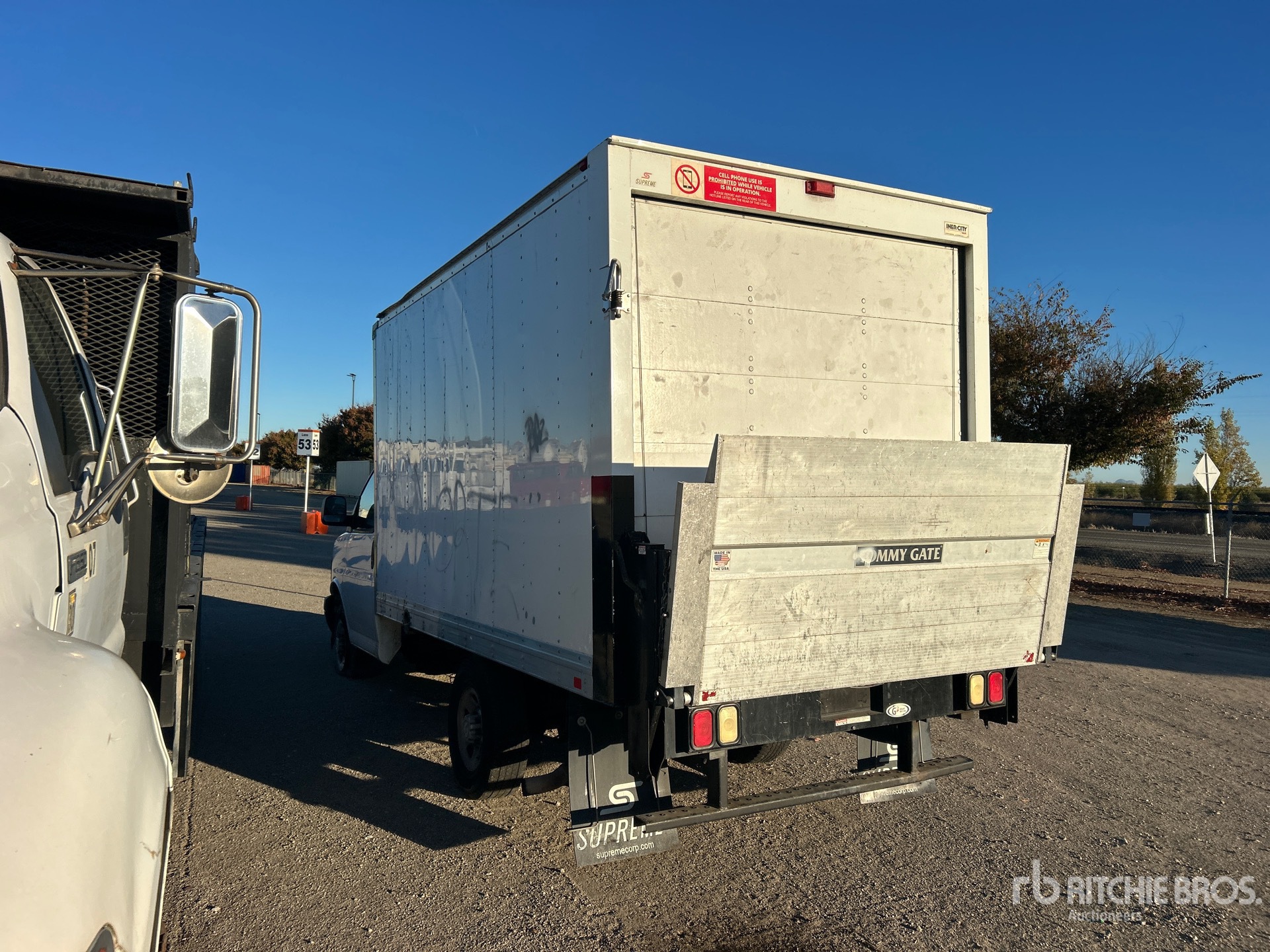 2017 Chevrolet EXPRESS 3500