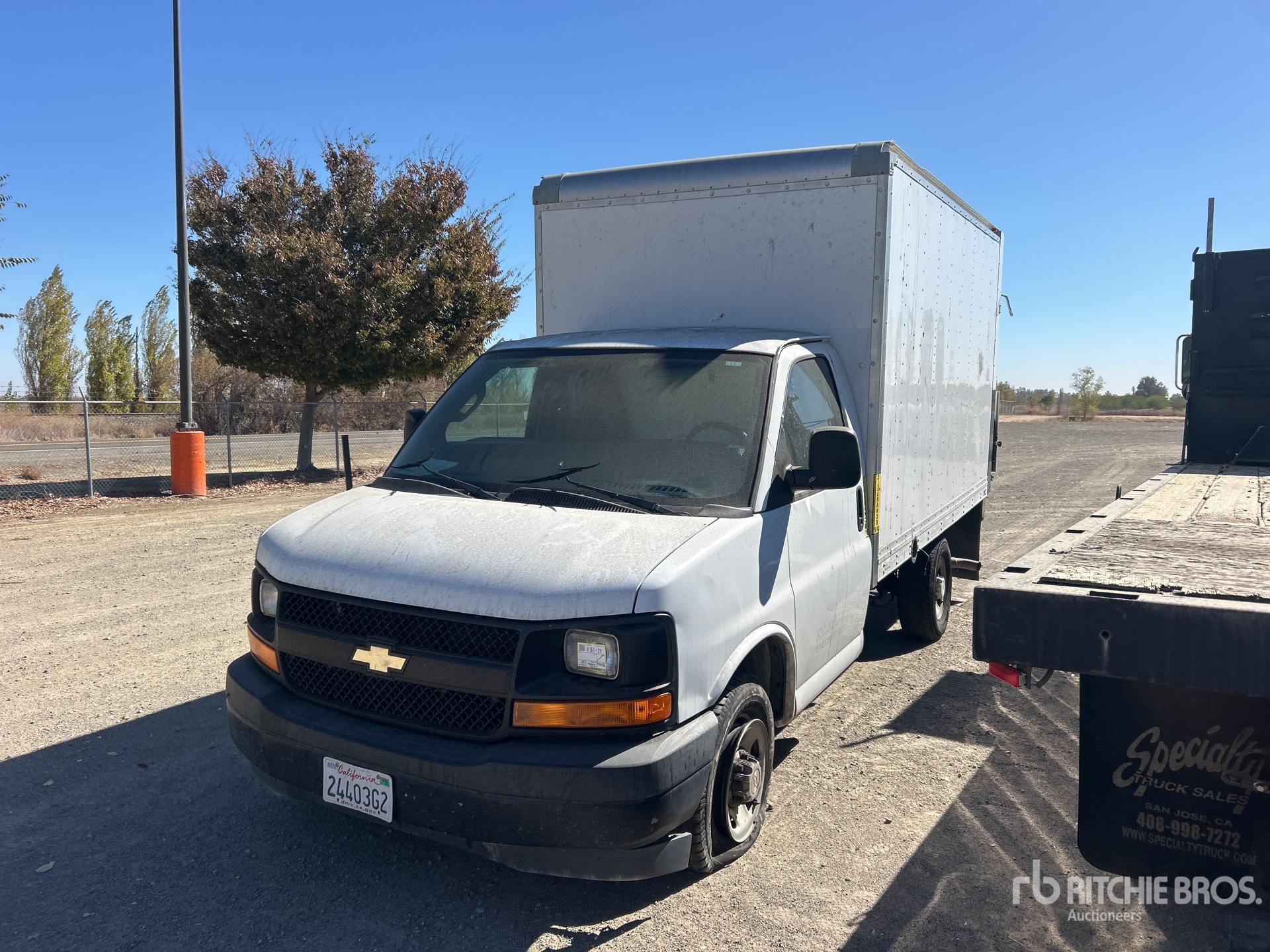 Photo of 2017 Chevrolet EXPRESS 3500
