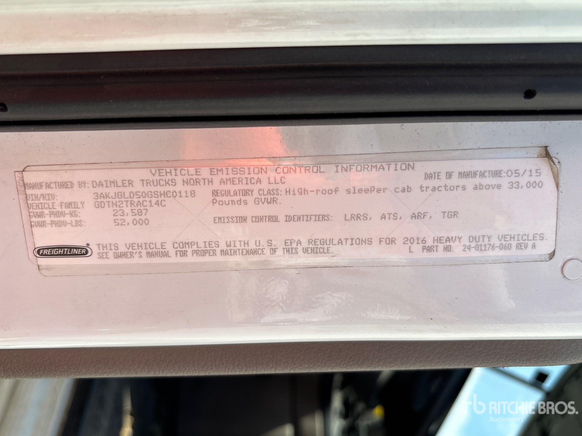2016 Freightliner CASCADIA 125