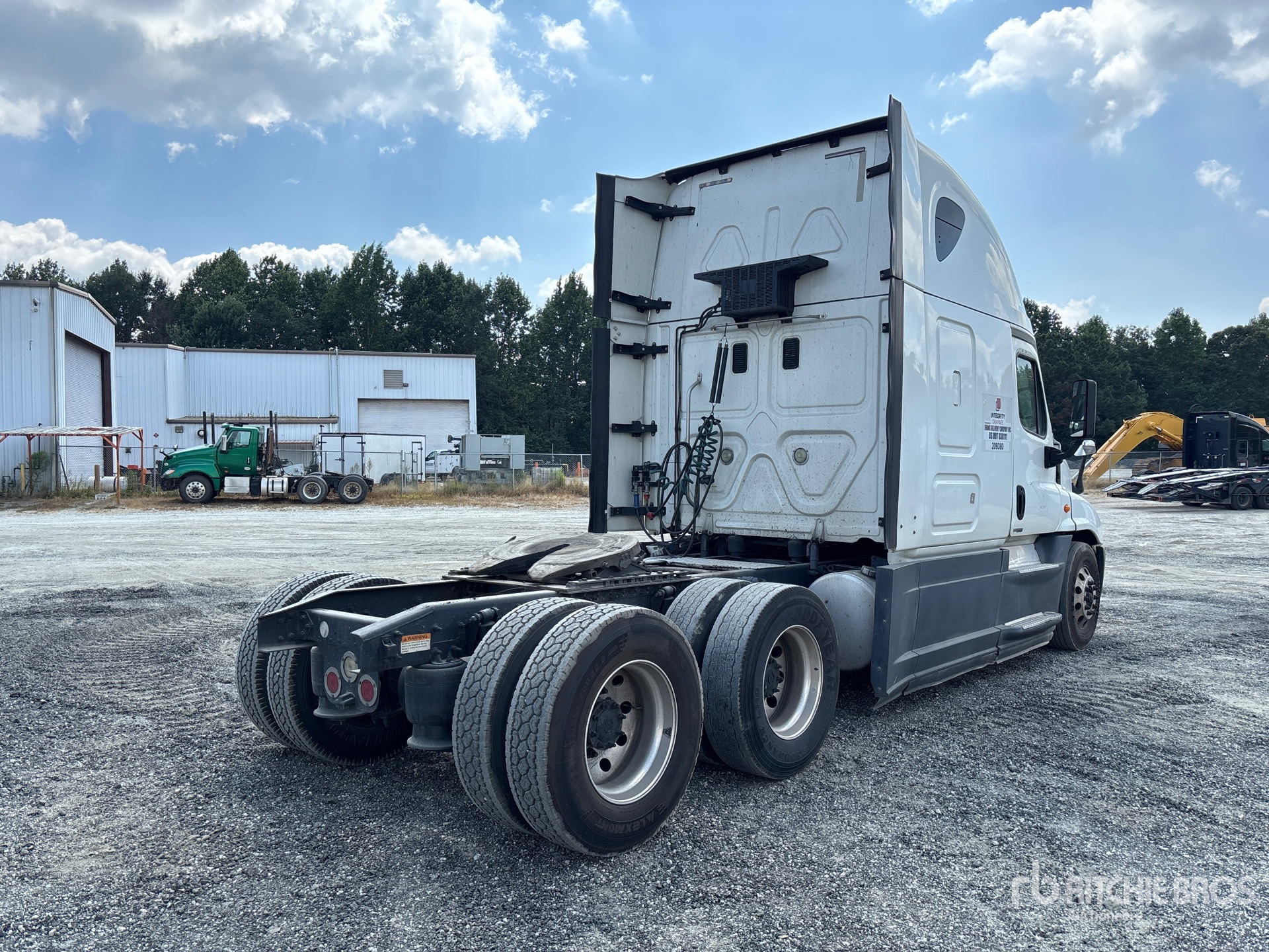 2016 Freightliner CASCADIA 125