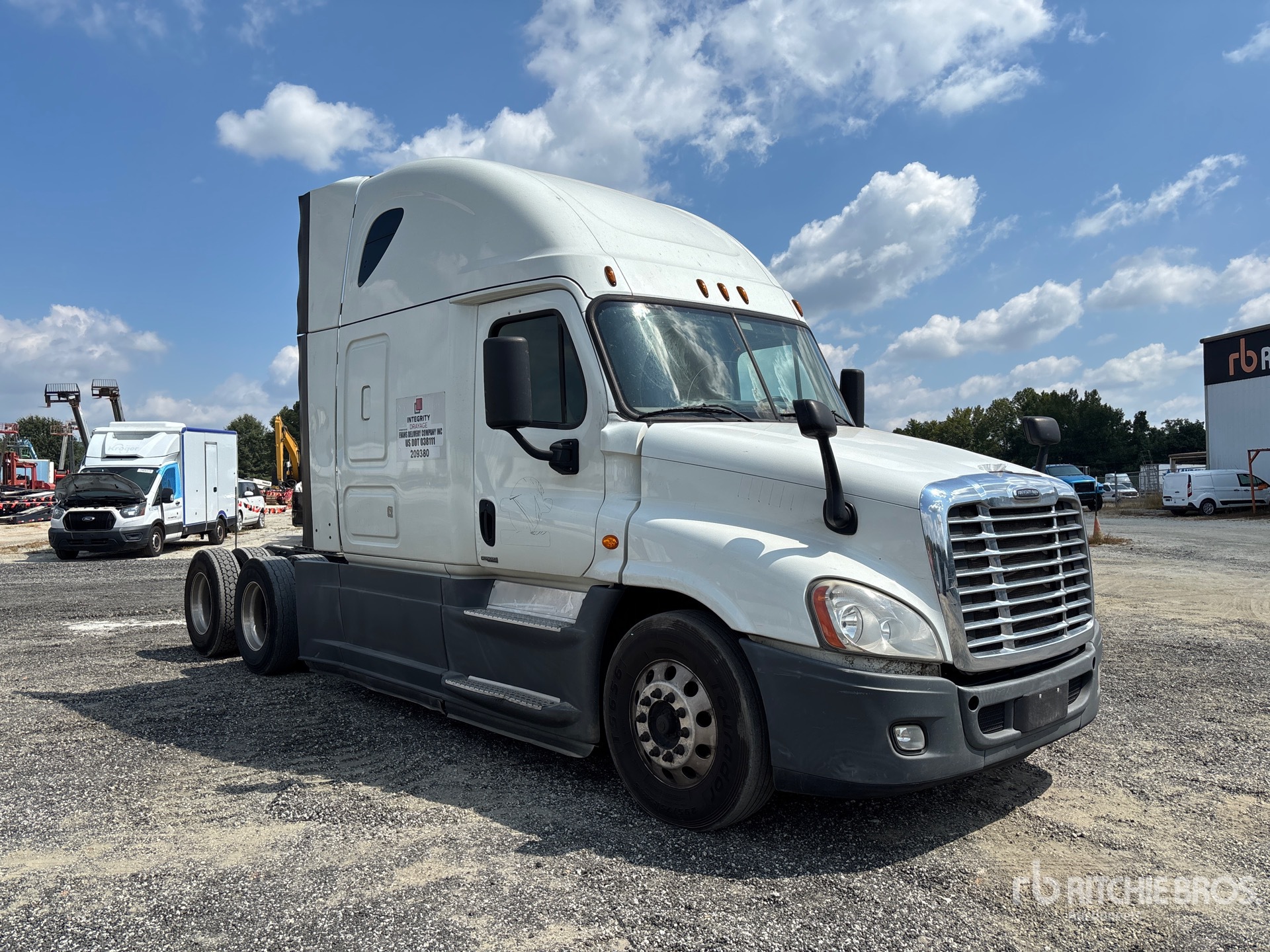 2016 Freightliner CASCADIA 125