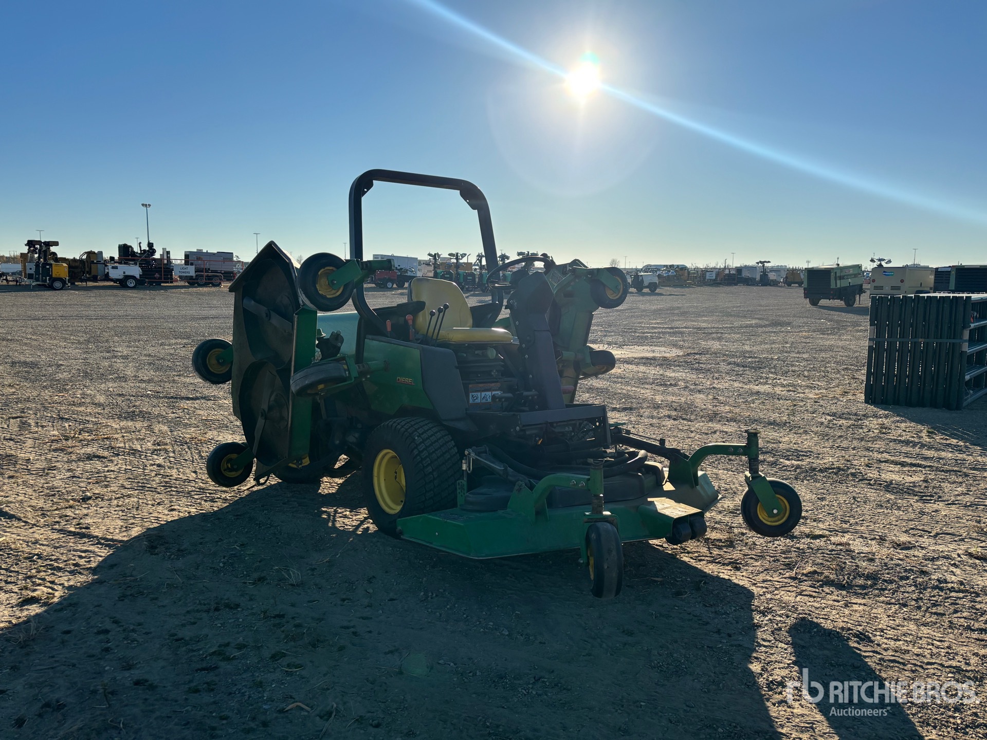 John Deere RIDE-ON