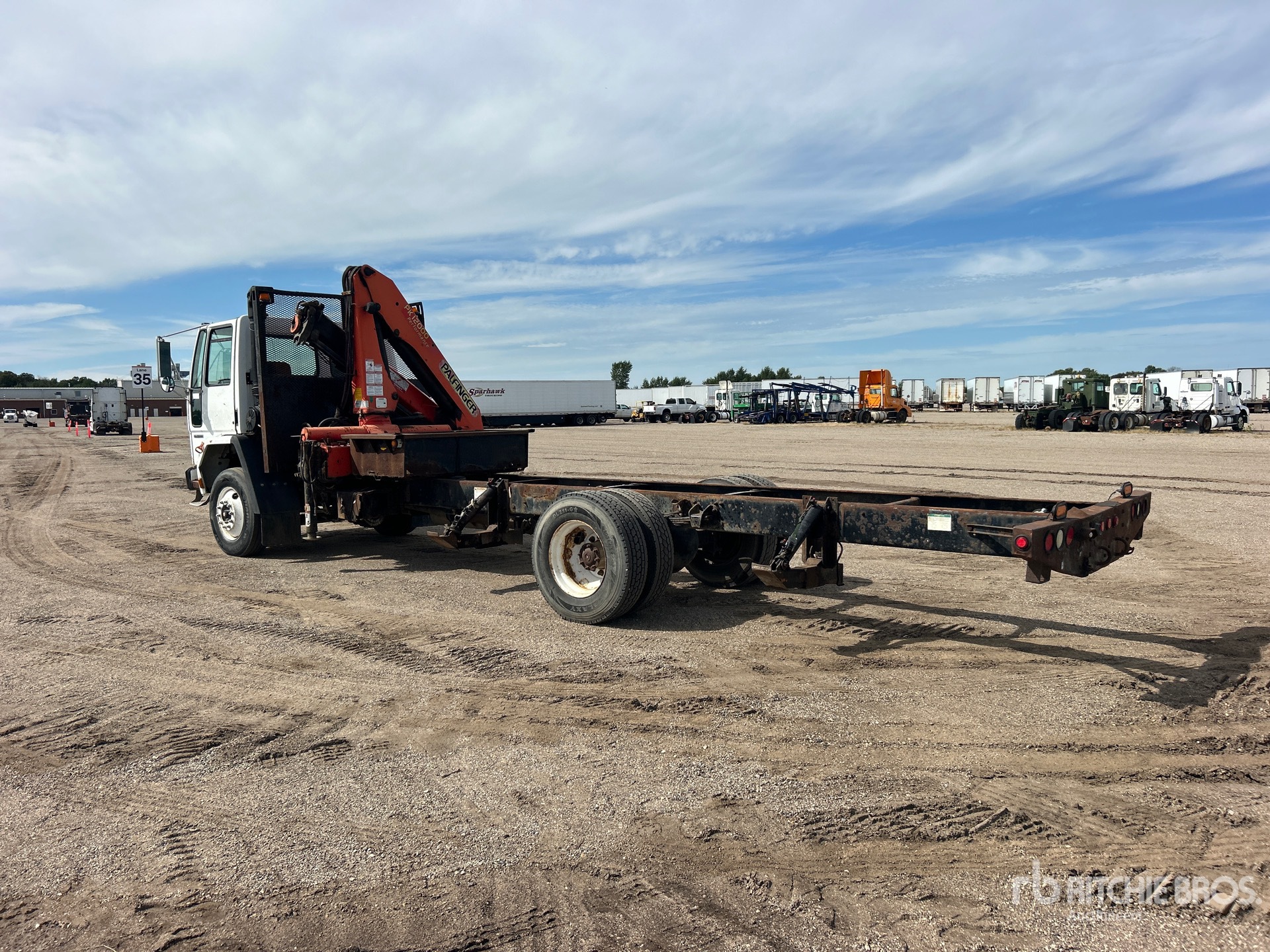 2005 Sterling SC8000