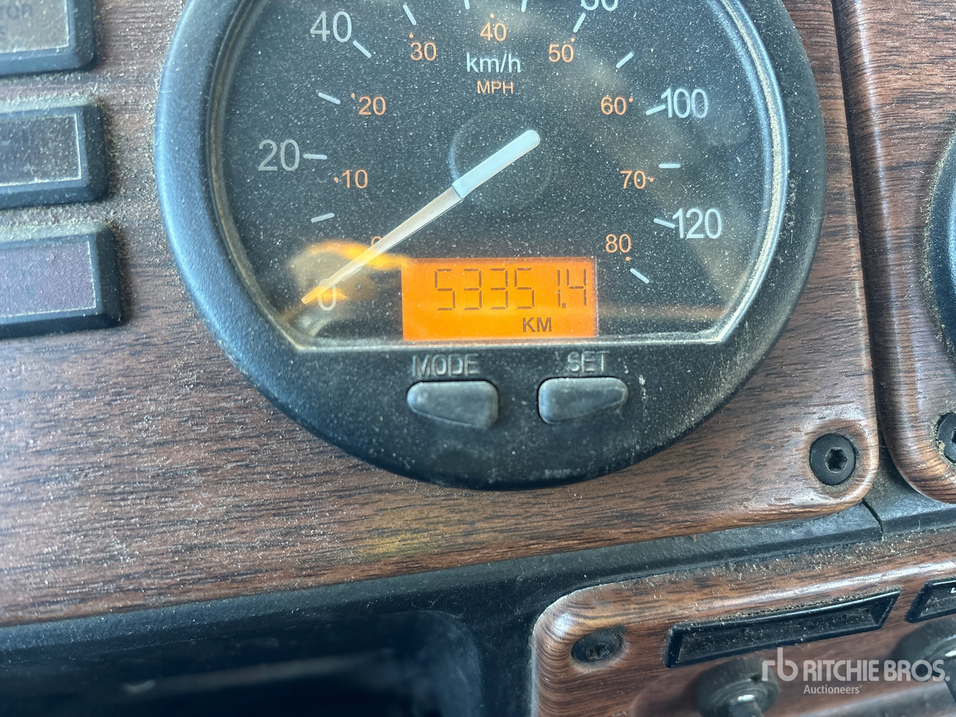 2007 Freightliner FLD120