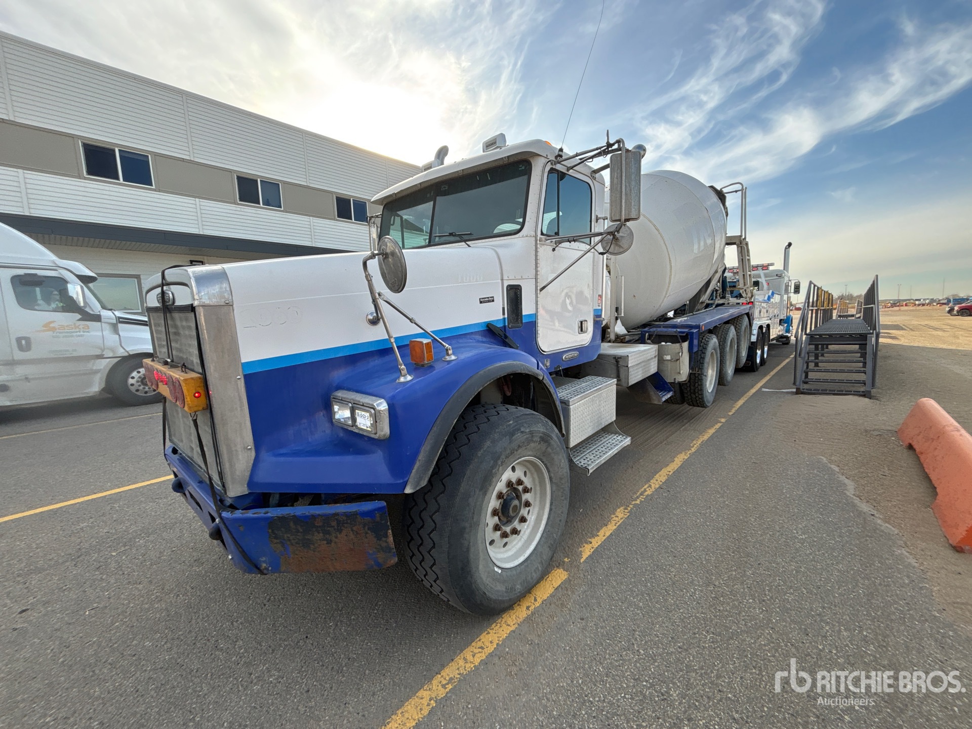 2007 Freightliner FLD120