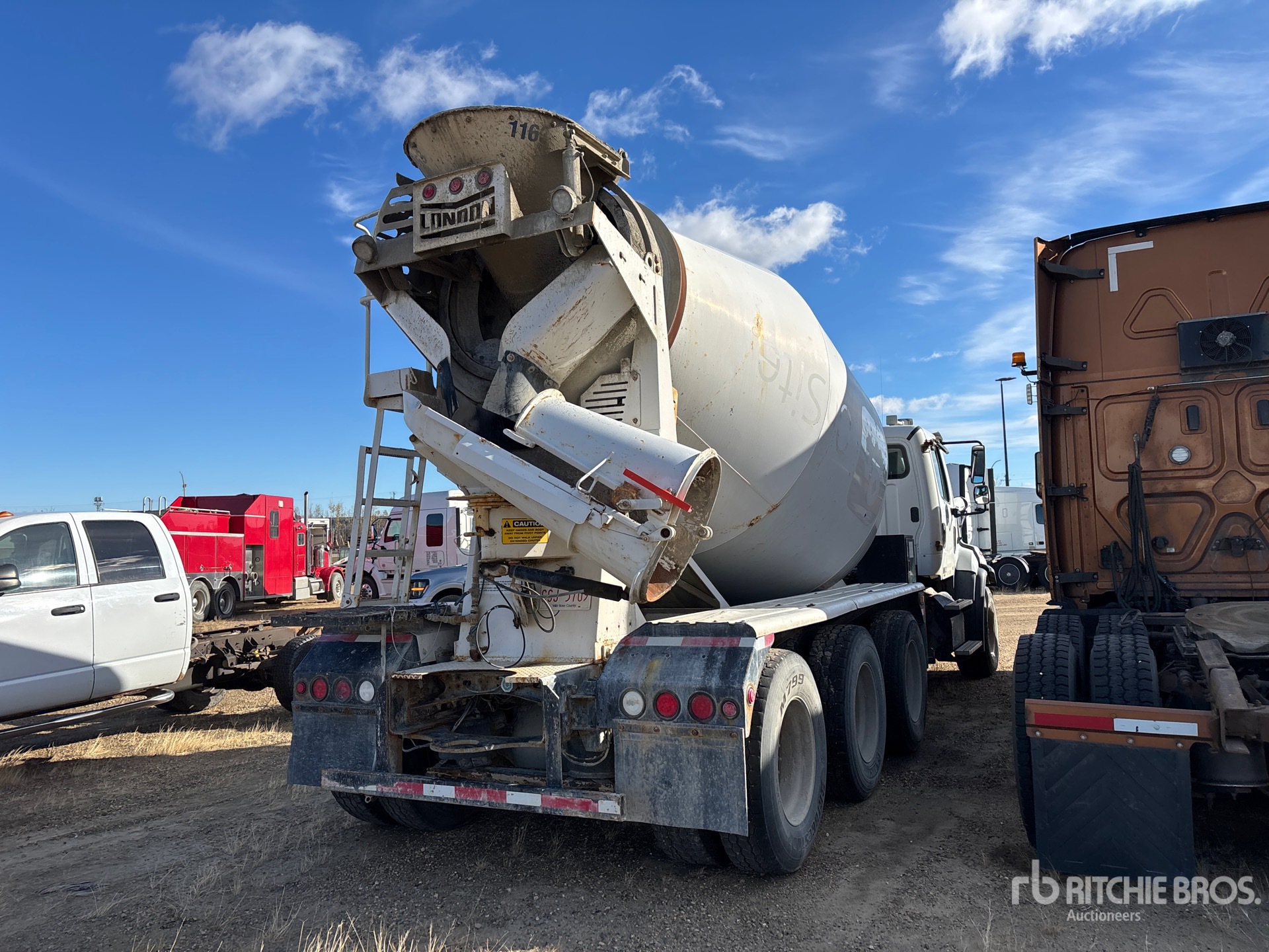 2013 Freightliner 114SD