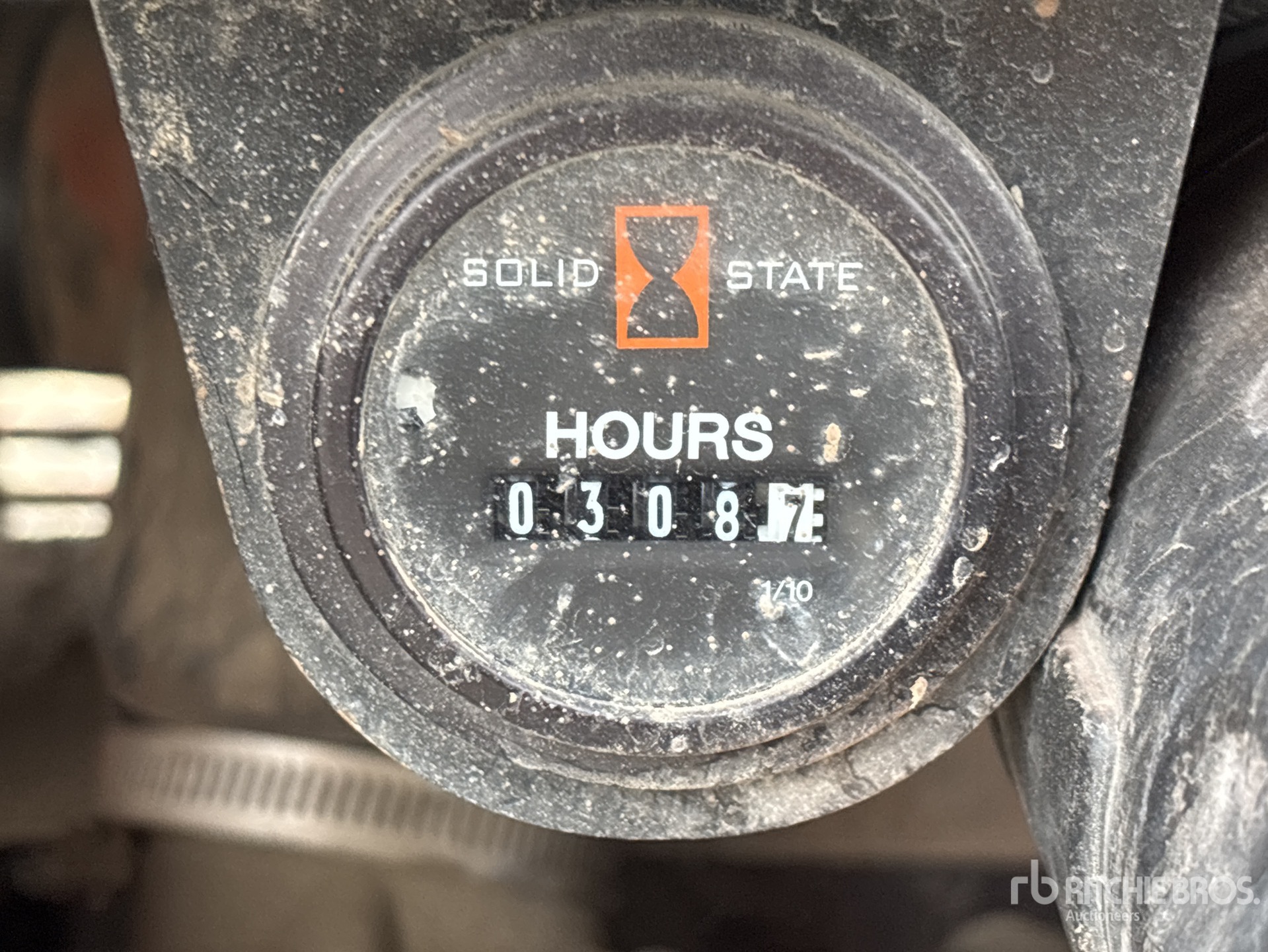 2015 Ditch Witch R300