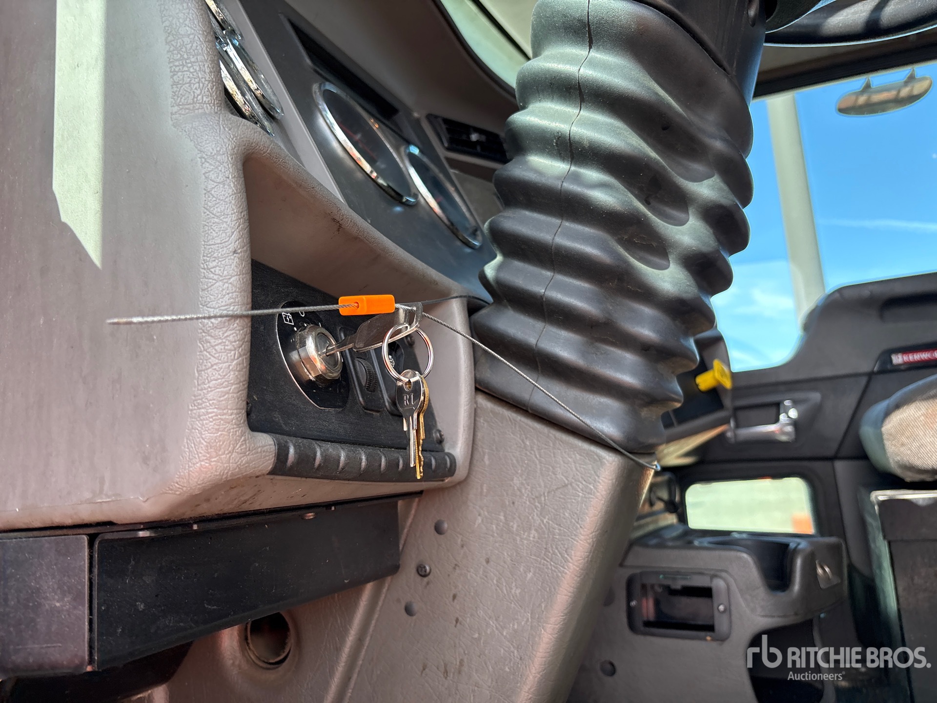 2012 Kenworth T300