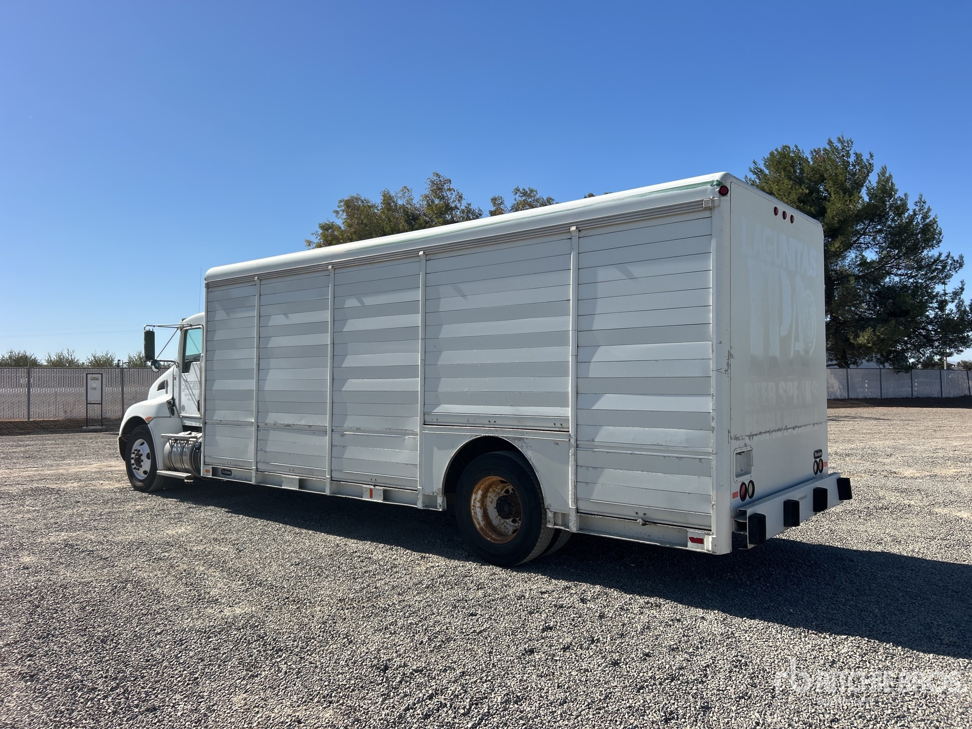2013 Kenworth T300