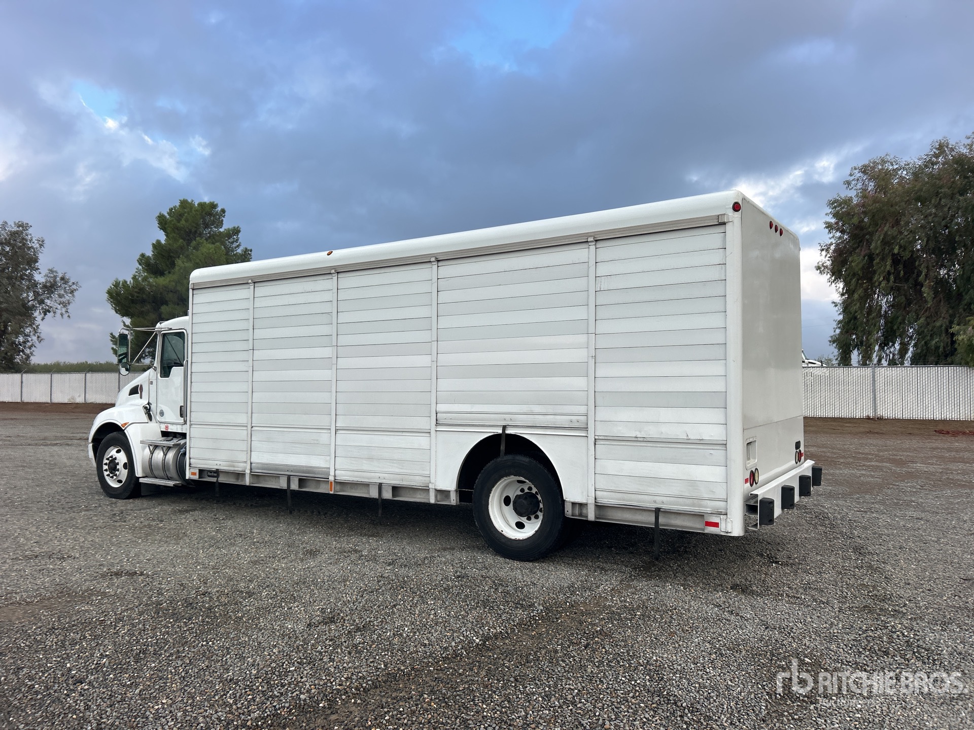 2016 Kenworth T370