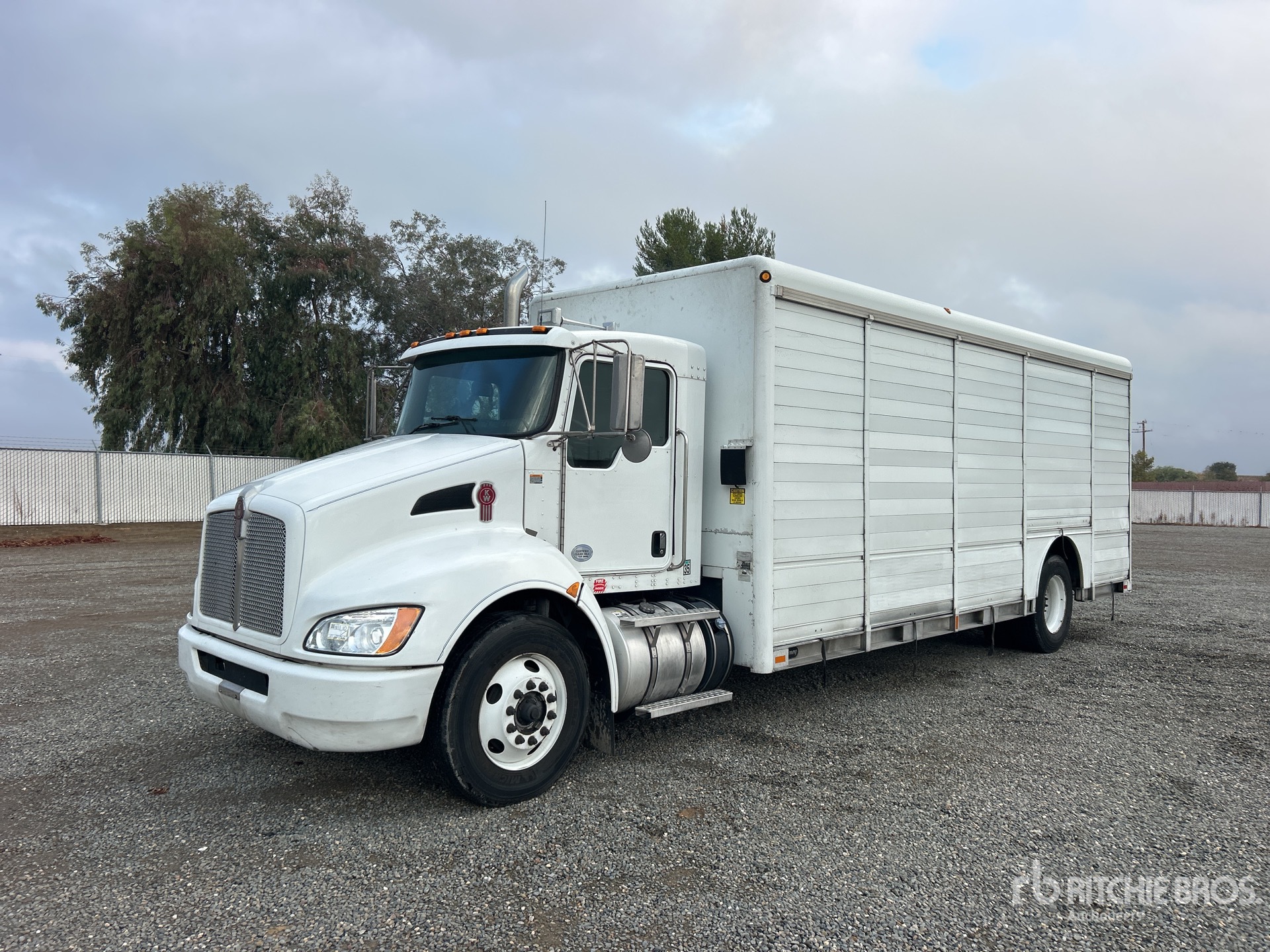 2016 Kenworth T370