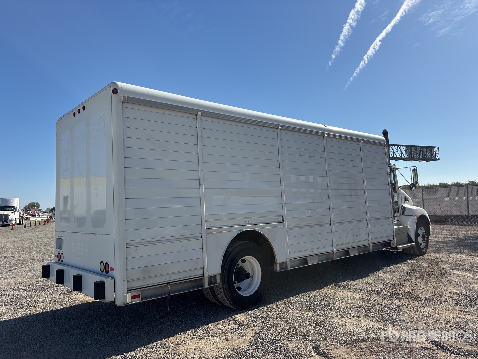 2017 Kenworth T370