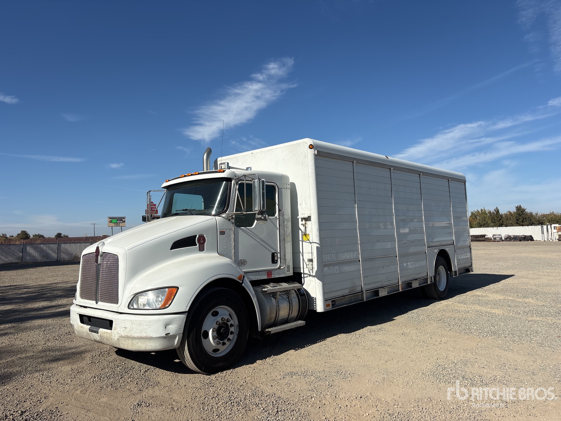 2017 Kenworth T370