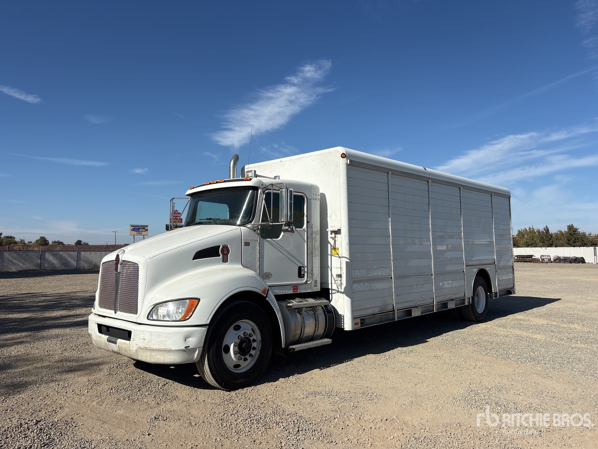 2017 Kenworth T370