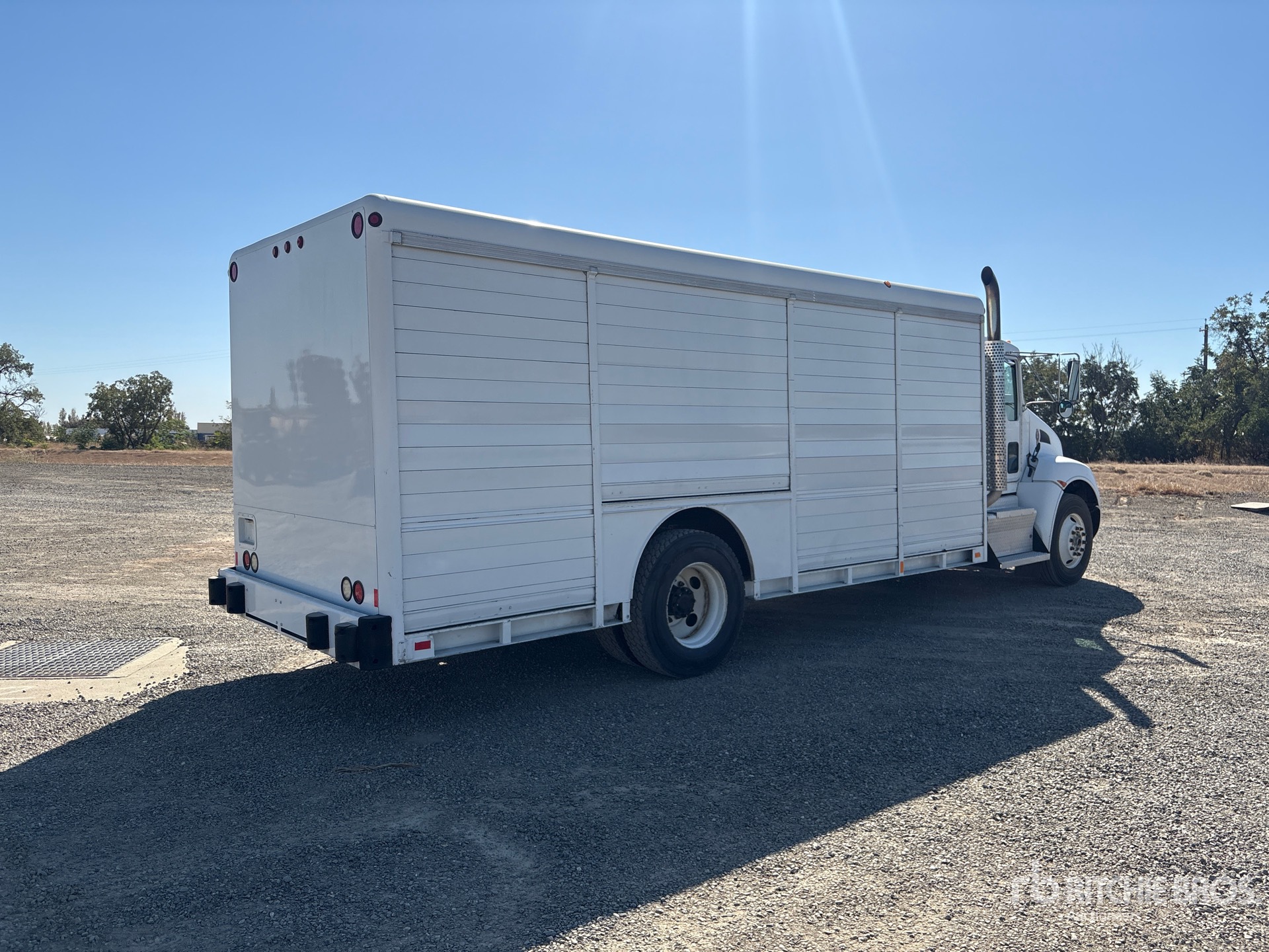 2015 Kenworth T300
