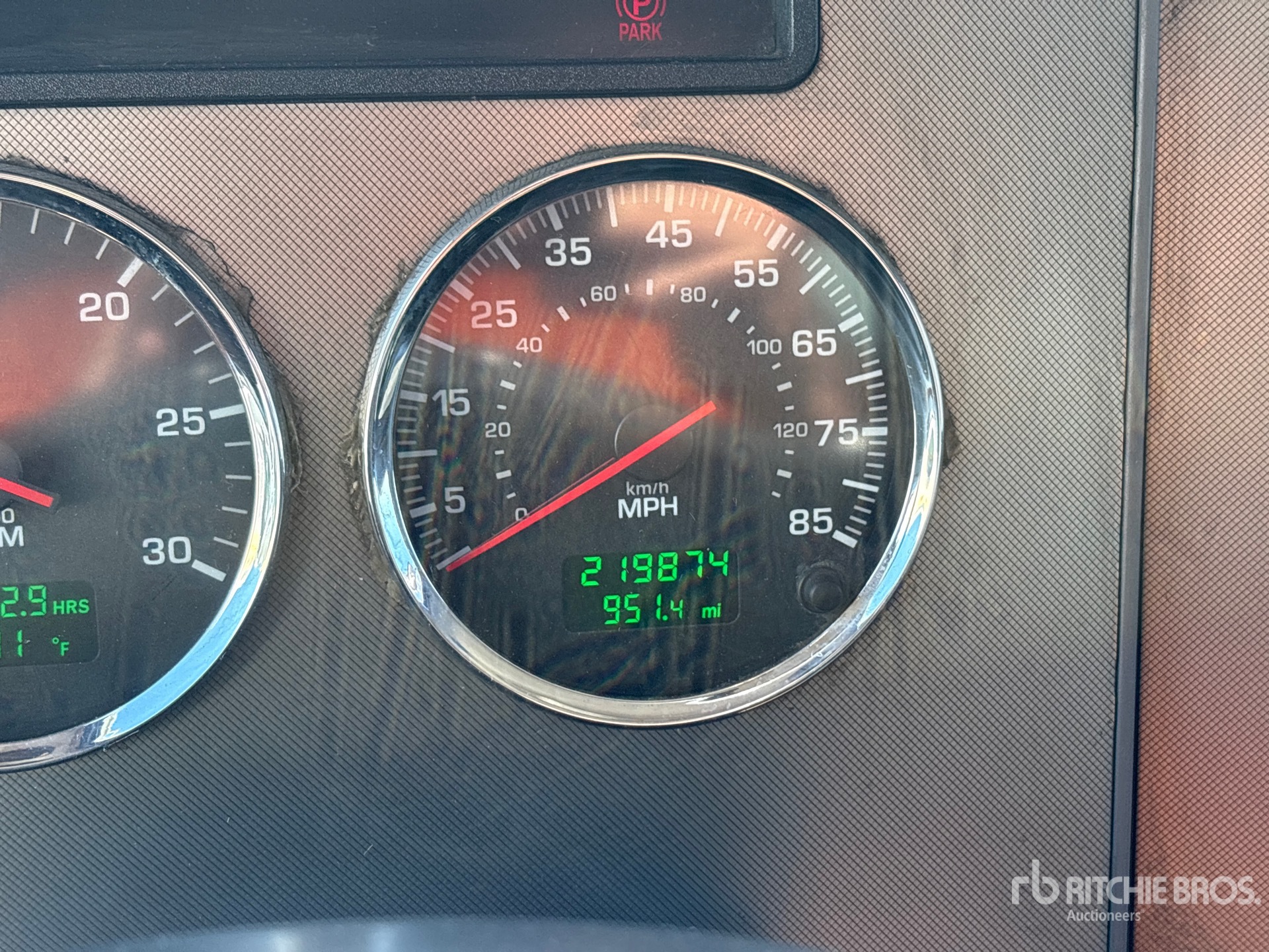 2015 Kenworth T300