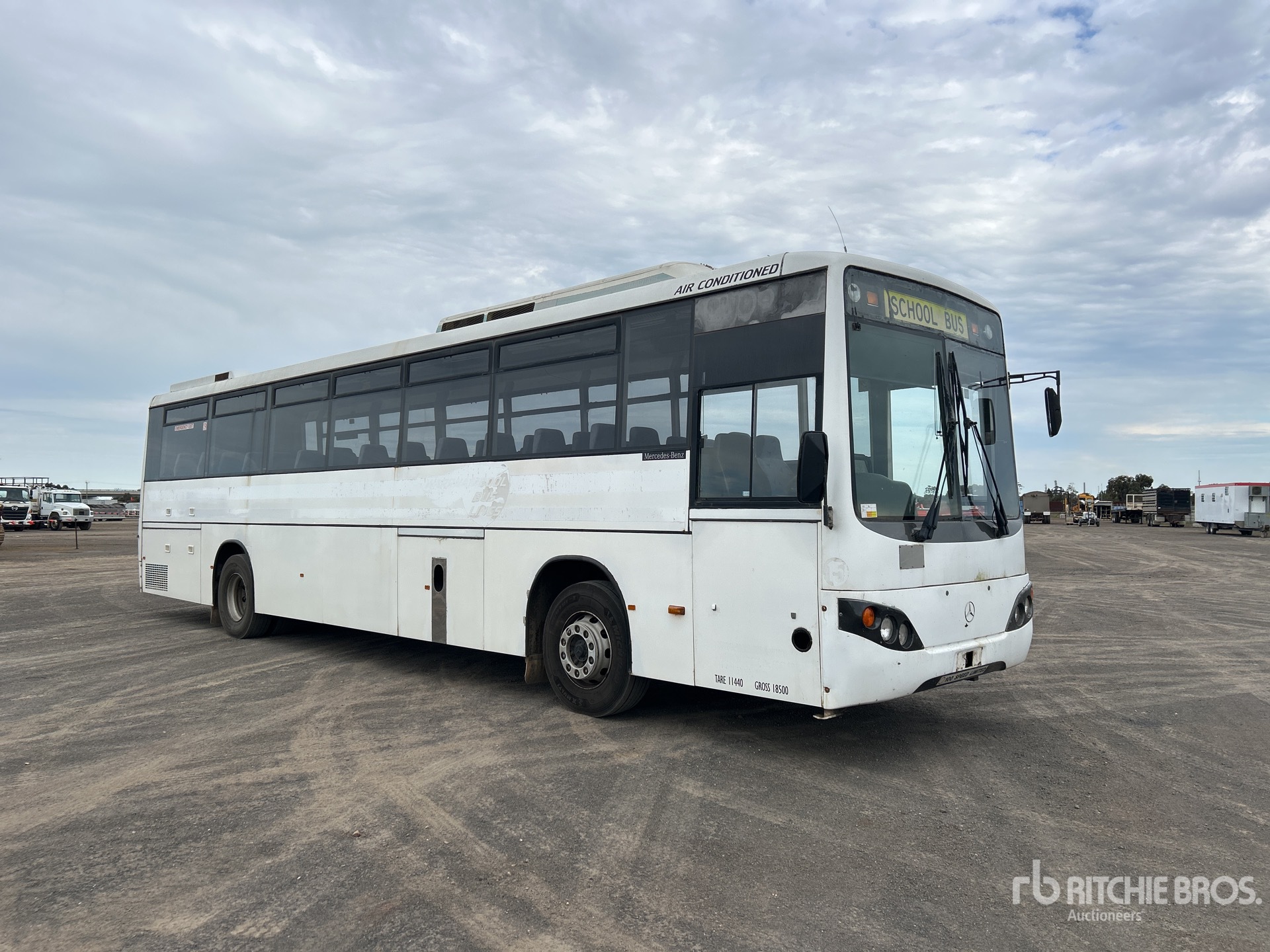 2003 Mercedes-Benz OH1725