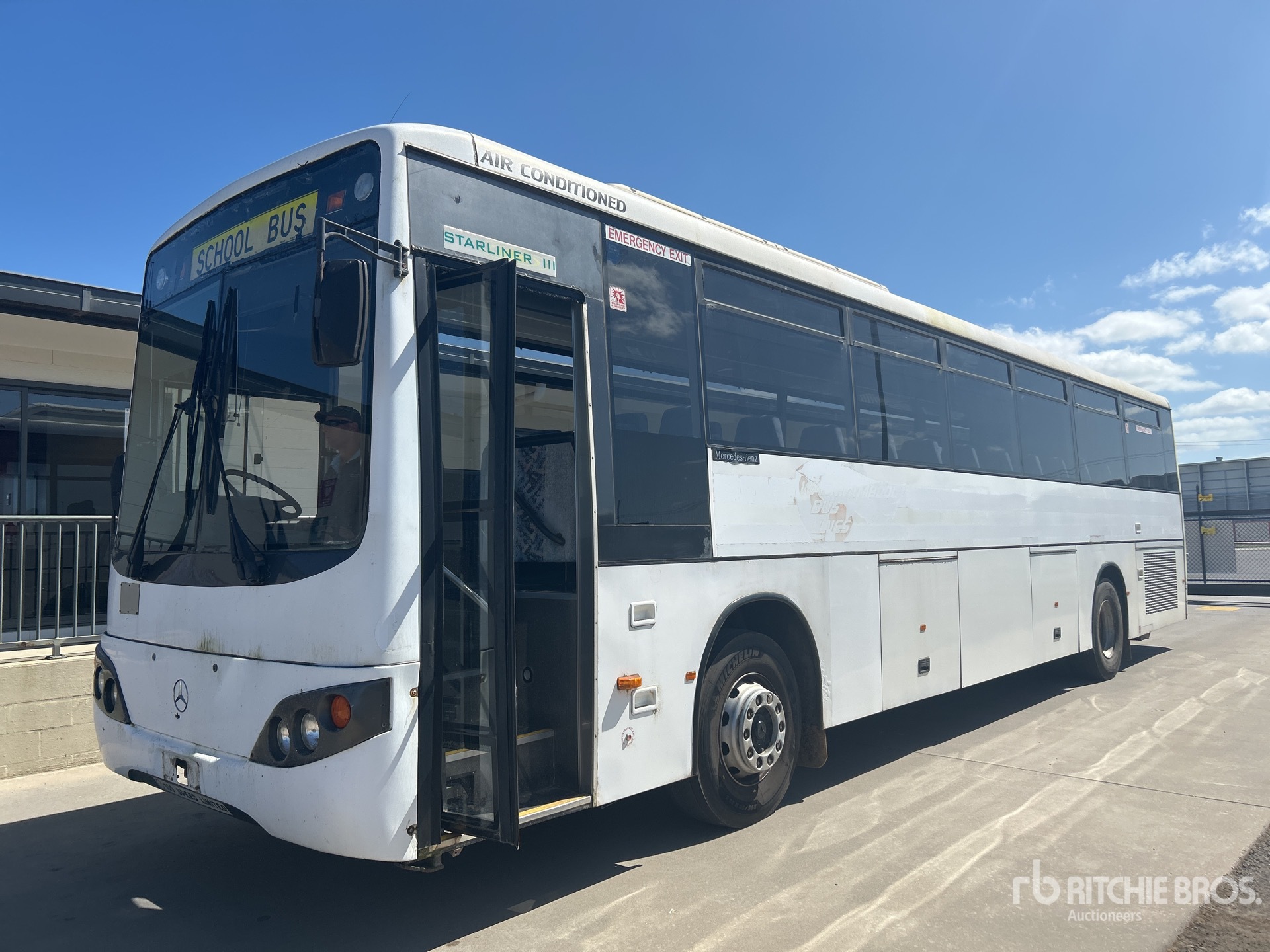 Photo of 2003 Mercedes-Benz 0500 1725