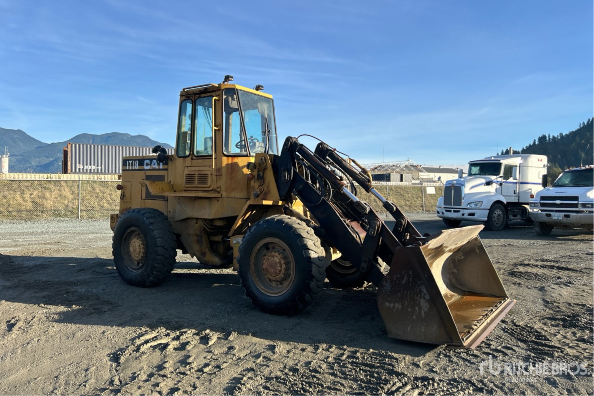 1986 Caterpillar IT18