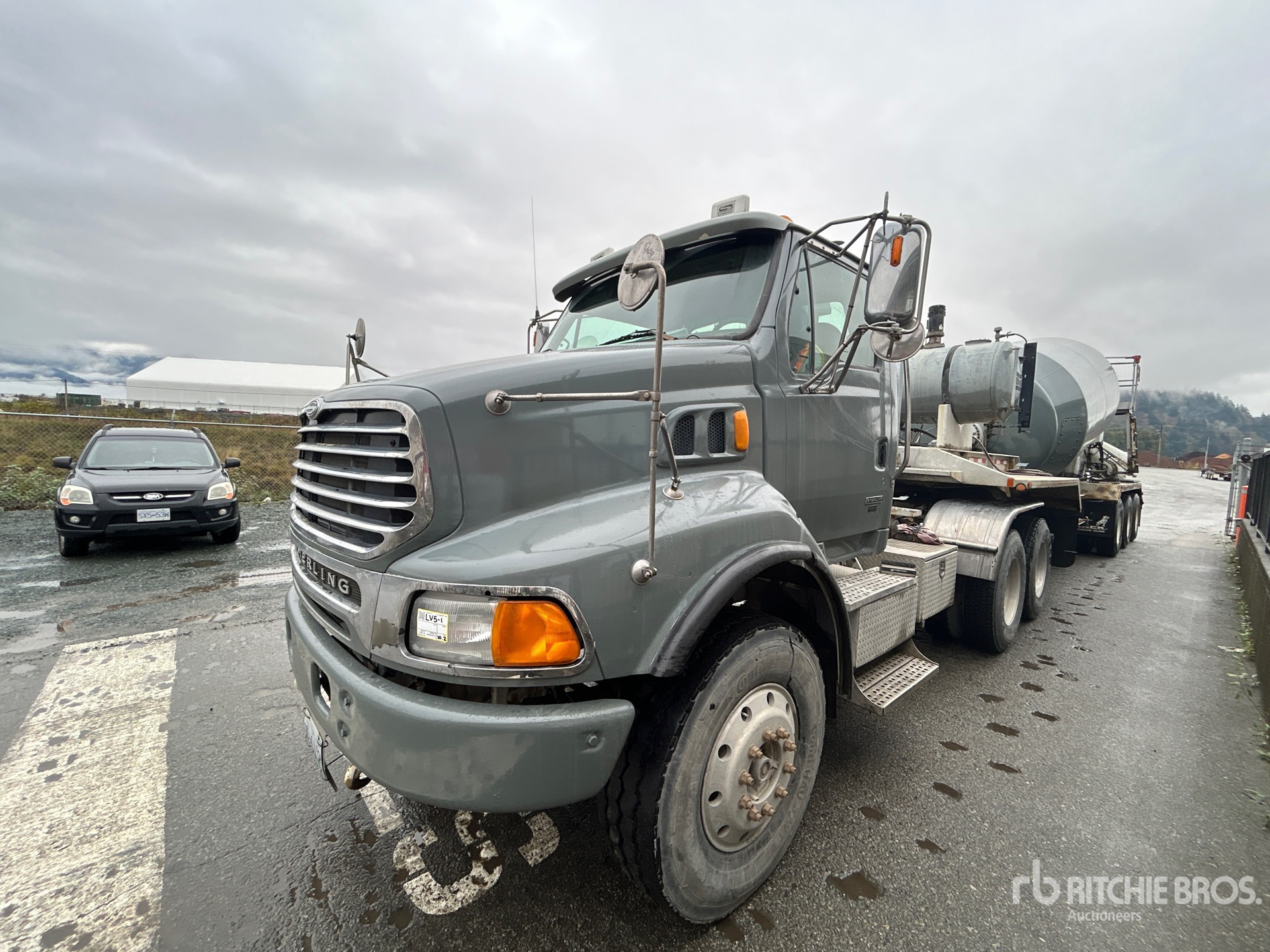 2007 Sterling LT9500